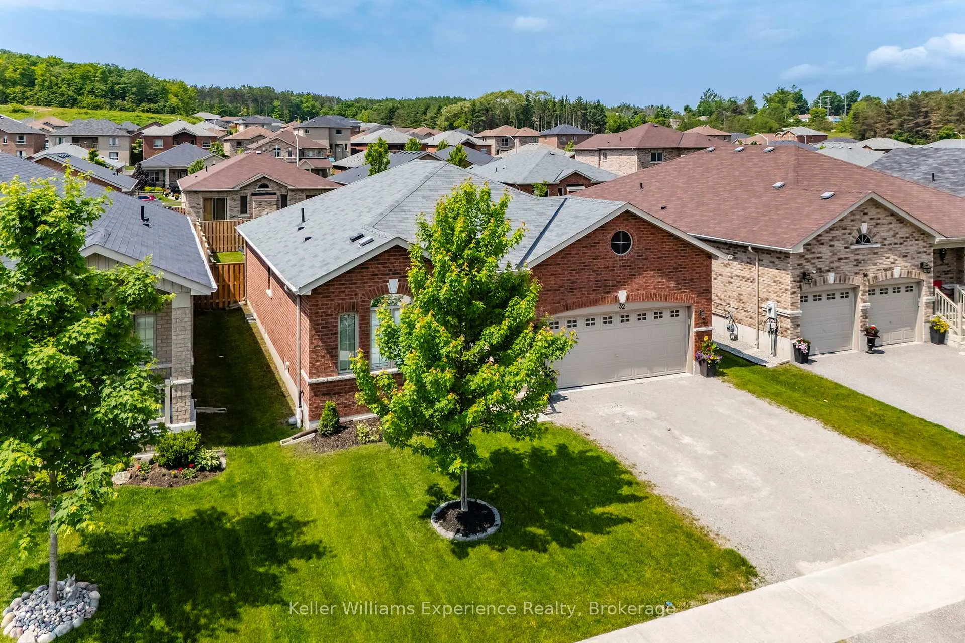 Photo 1 of 32 Hatton Drive, Penetanguishene — HOMEH