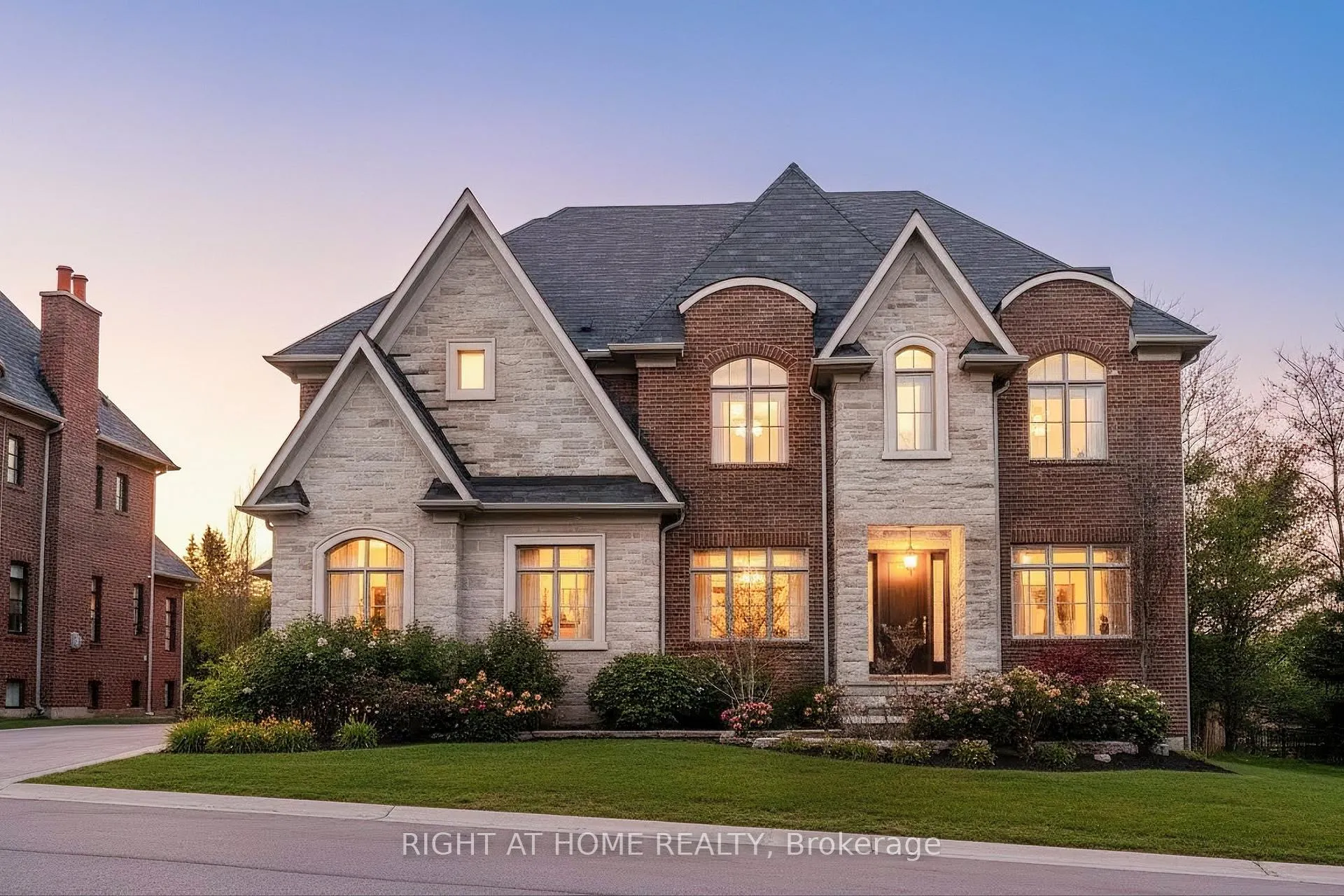Photo 1 of 15 Davina Circle, Aurora, Aurora Estates — HOMEH