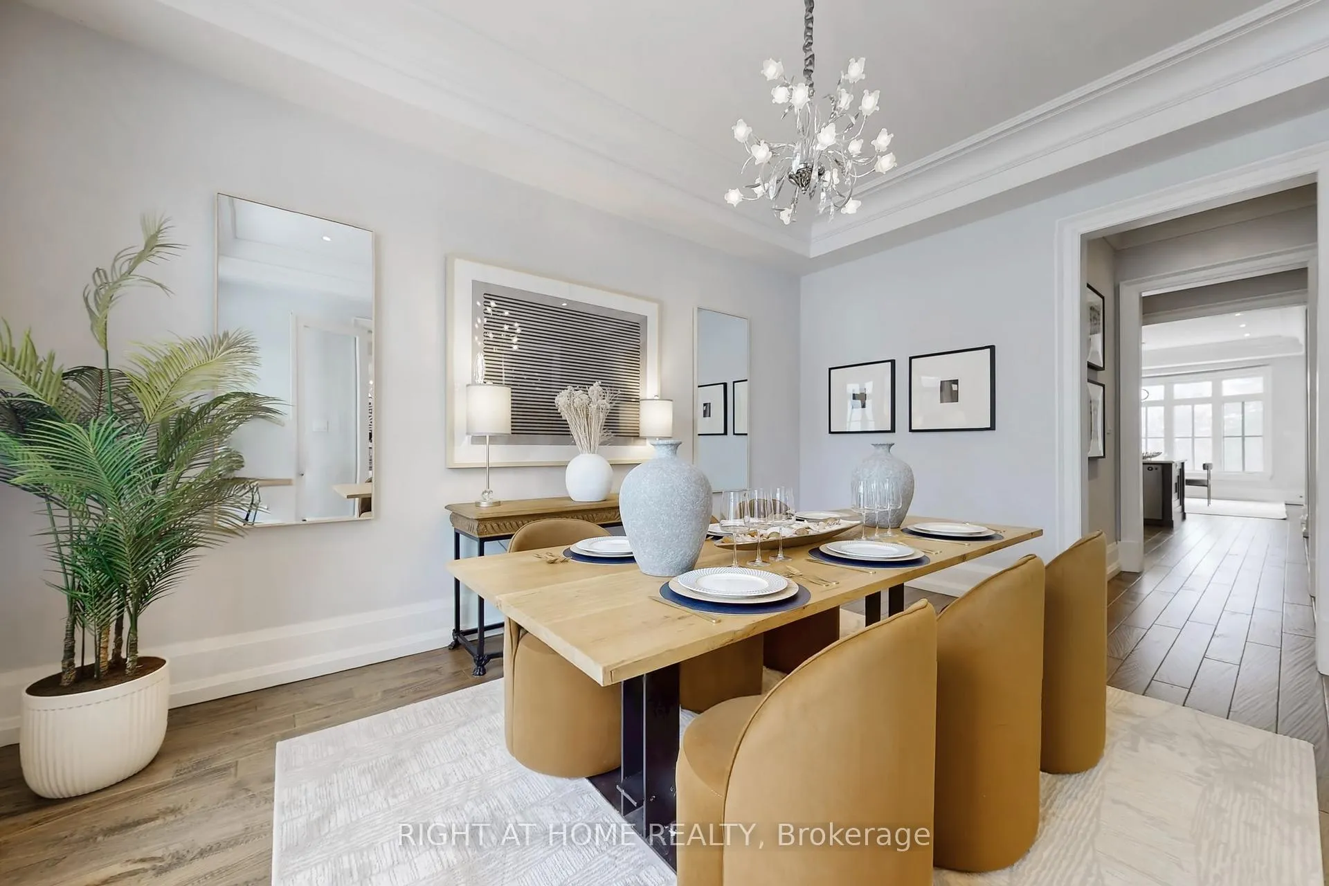 Photo 10 of 15 Davina Circle, Aurora, Aurora Estates — HOMEH