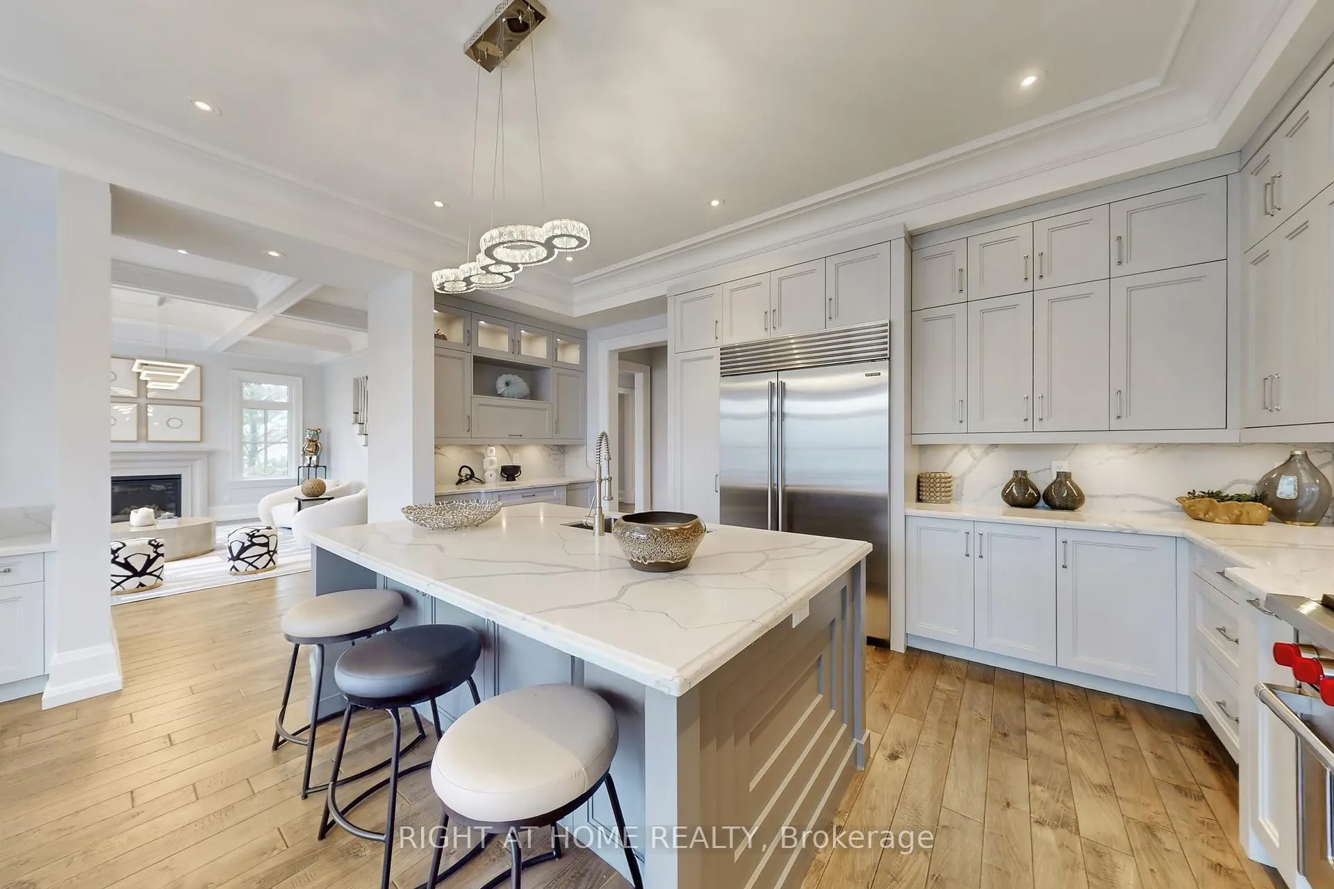 Photo 16 of 15 Davina Circle, Aurora, Aurora Estates — HOMEH
