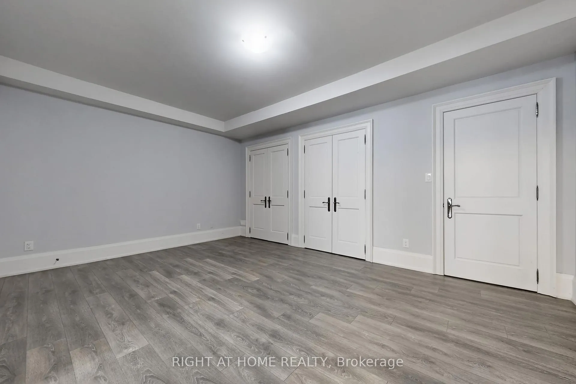 Photo 45 of 15 Davina Circle, Aurora, Aurora Estates — HOMEH