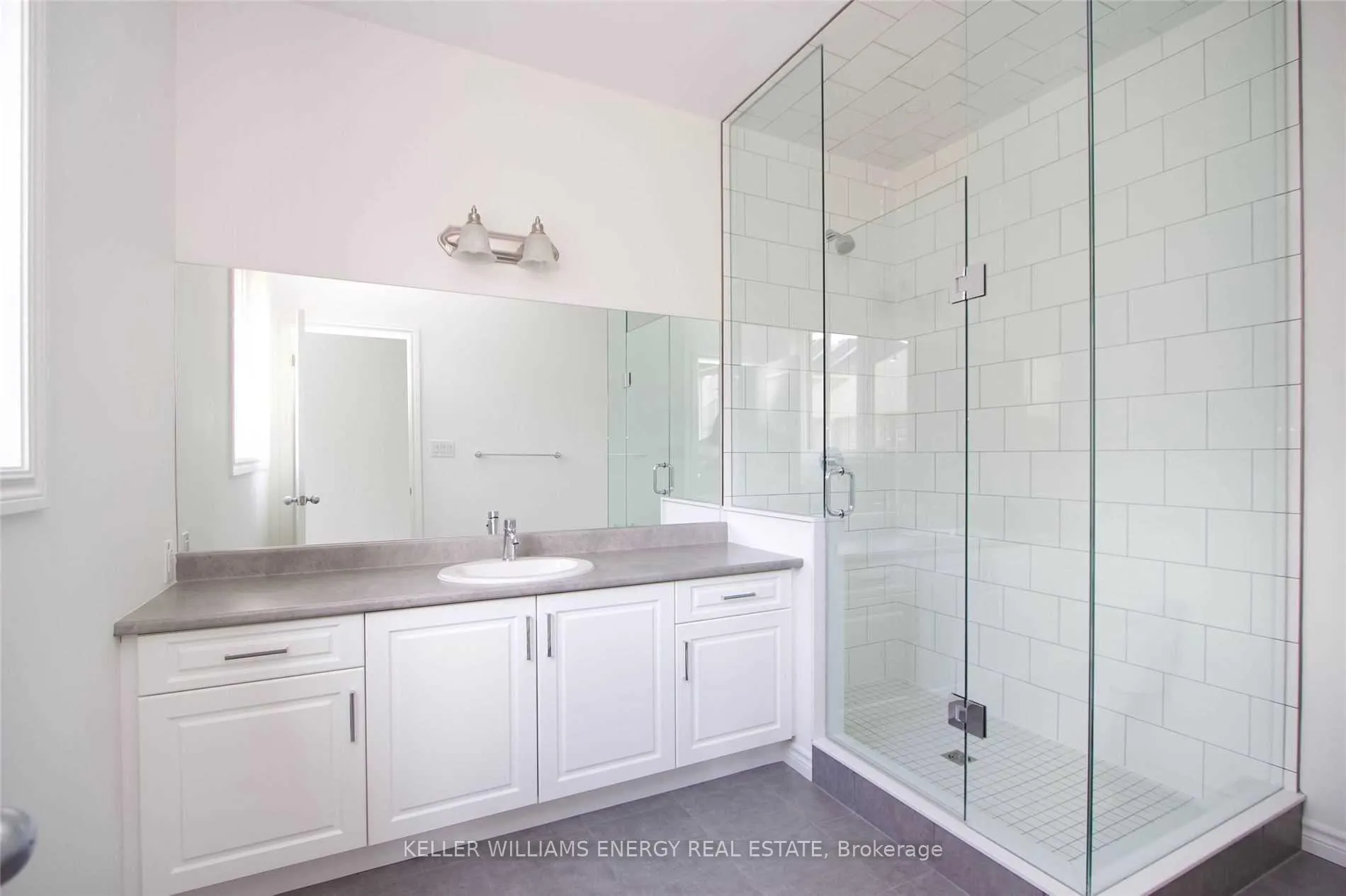 Photo 7 of Unit Main, 407 Northglen Boulevard, Clarington, Bowmanville — HOMEH