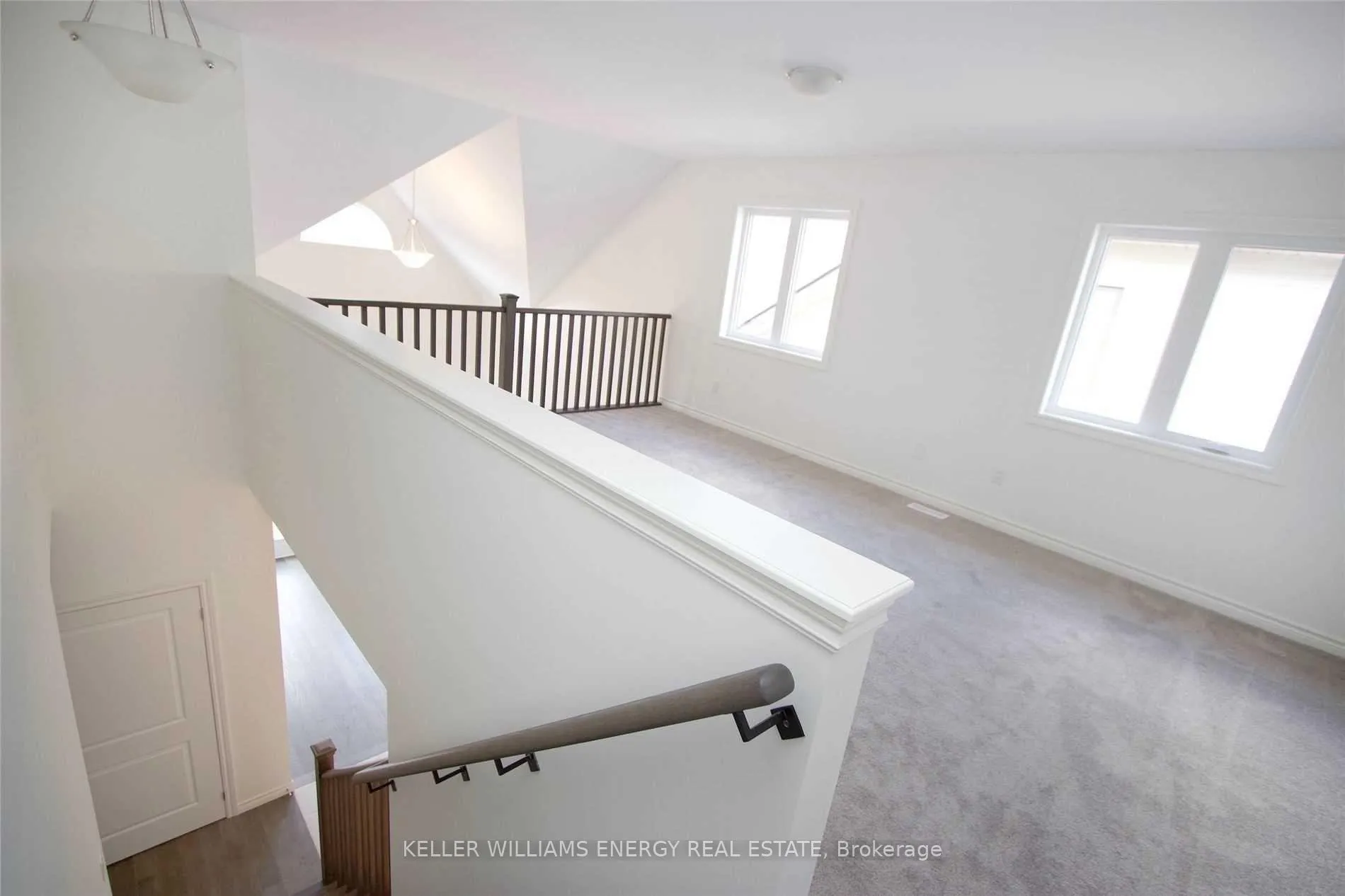 Photo 10 of Unit Main, 407 Northglen Boulevard, Clarington, Bowmanville — HOMEH