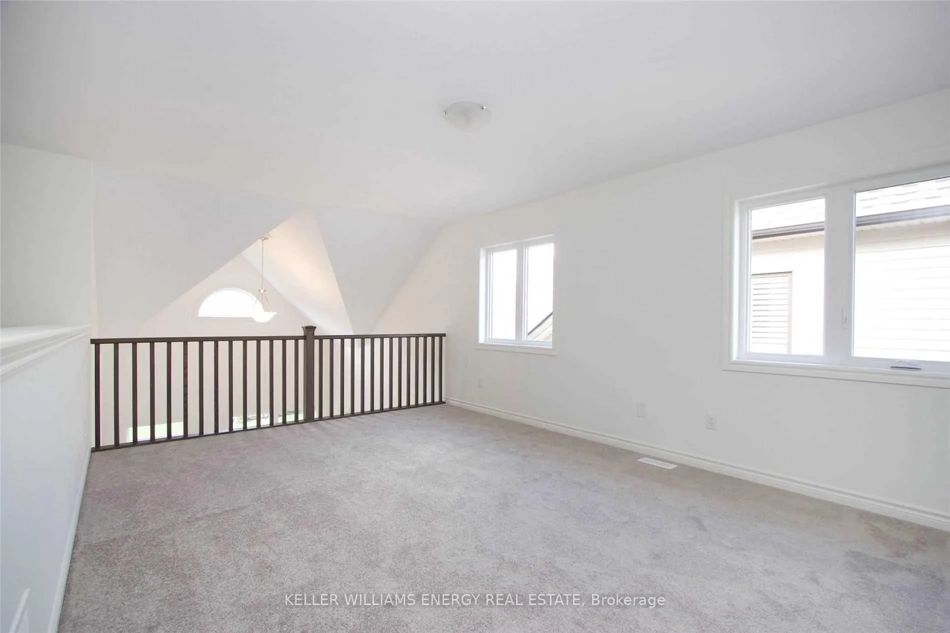 Photo 11 of Unit Main, 407 Northglen Boulevard, Clarington, Bowmanville — HOMEH