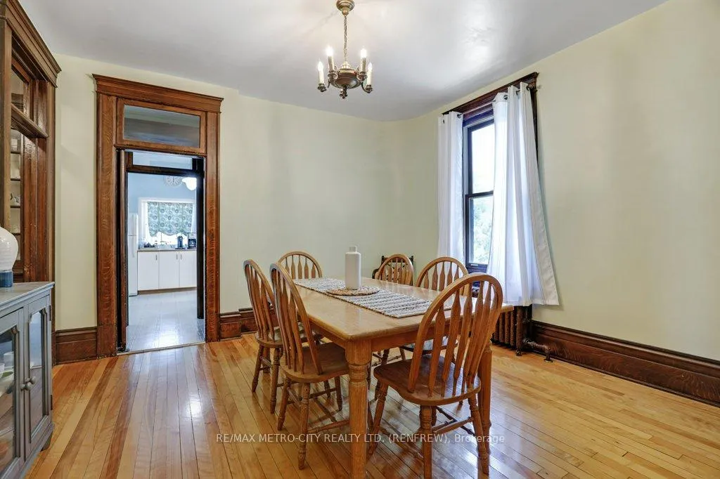 Photo 22 of 154 Quarry Avenue, Renfrew — HOMEH