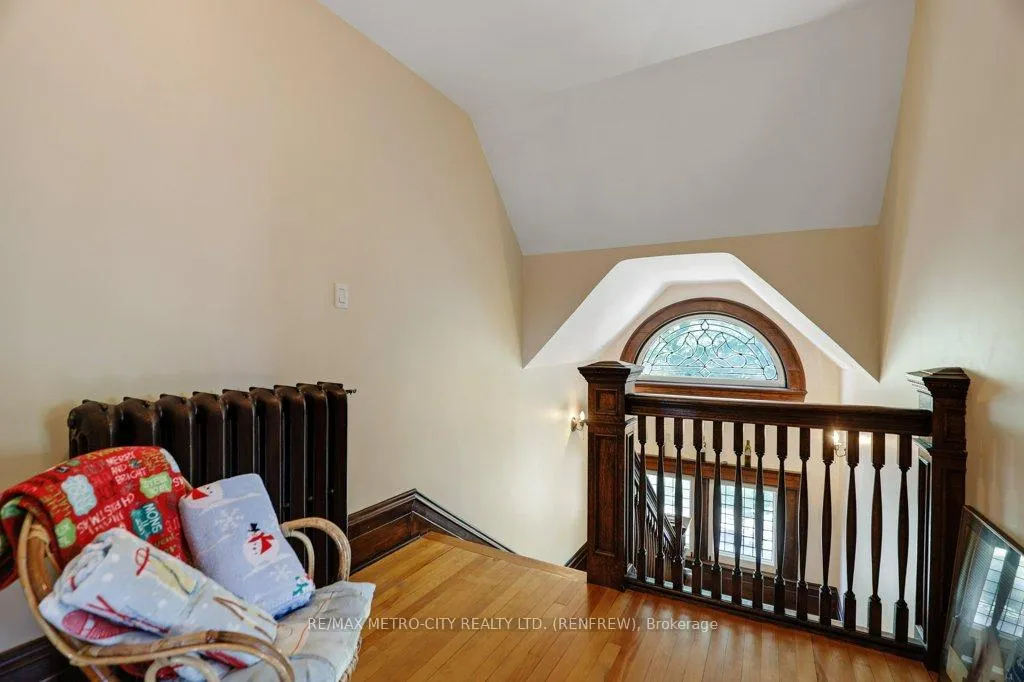 Photo 41 of 154 Quarry Avenue, Renfrew — HOMEH