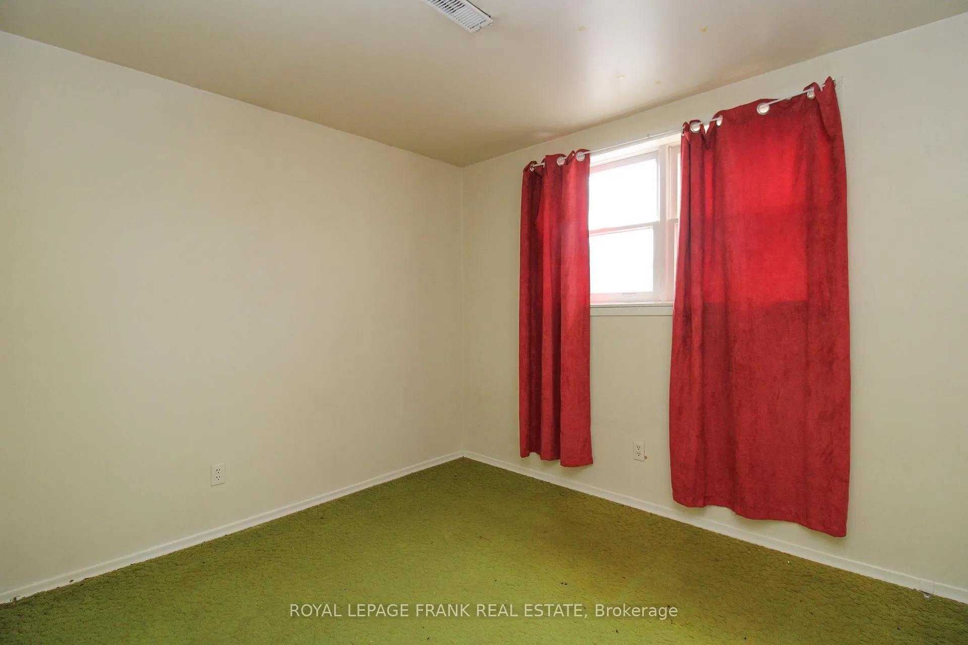 Photo 21 of 1006 Sydenham Road, Peterborough, Ashburnham Ward 4 — HOMEH
