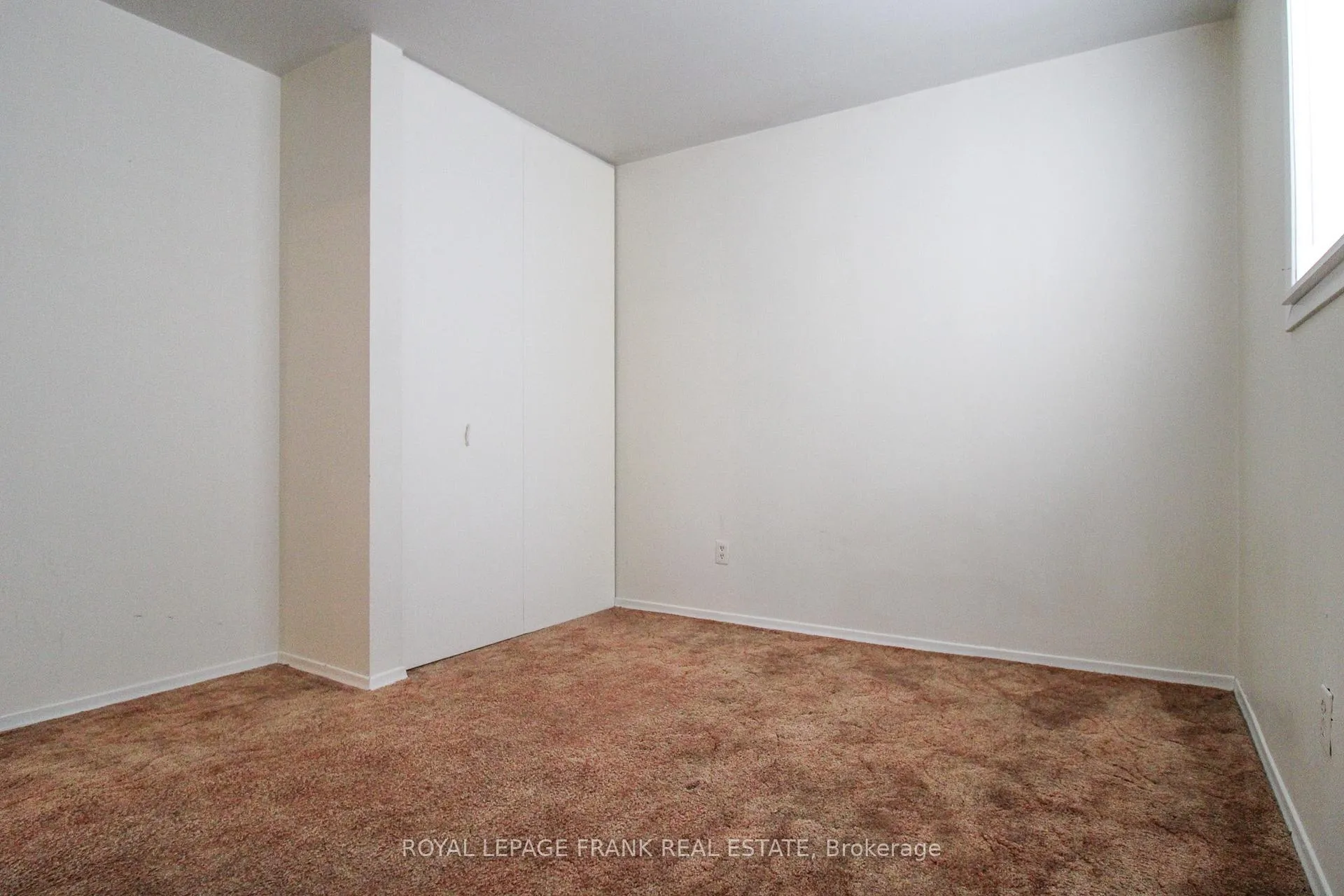 Photo 23 of 1006 Sydenham Road, Peterborough, Ashburnham Ward 4 — HOMEH