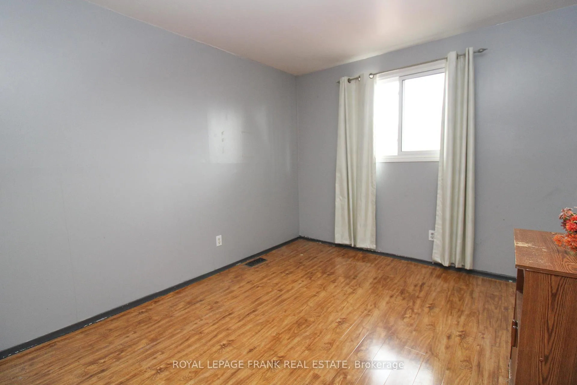 Photo 27 of 1006 Sydenham Road, Peterborough, Ashburnham Ward 4 — HOMEH