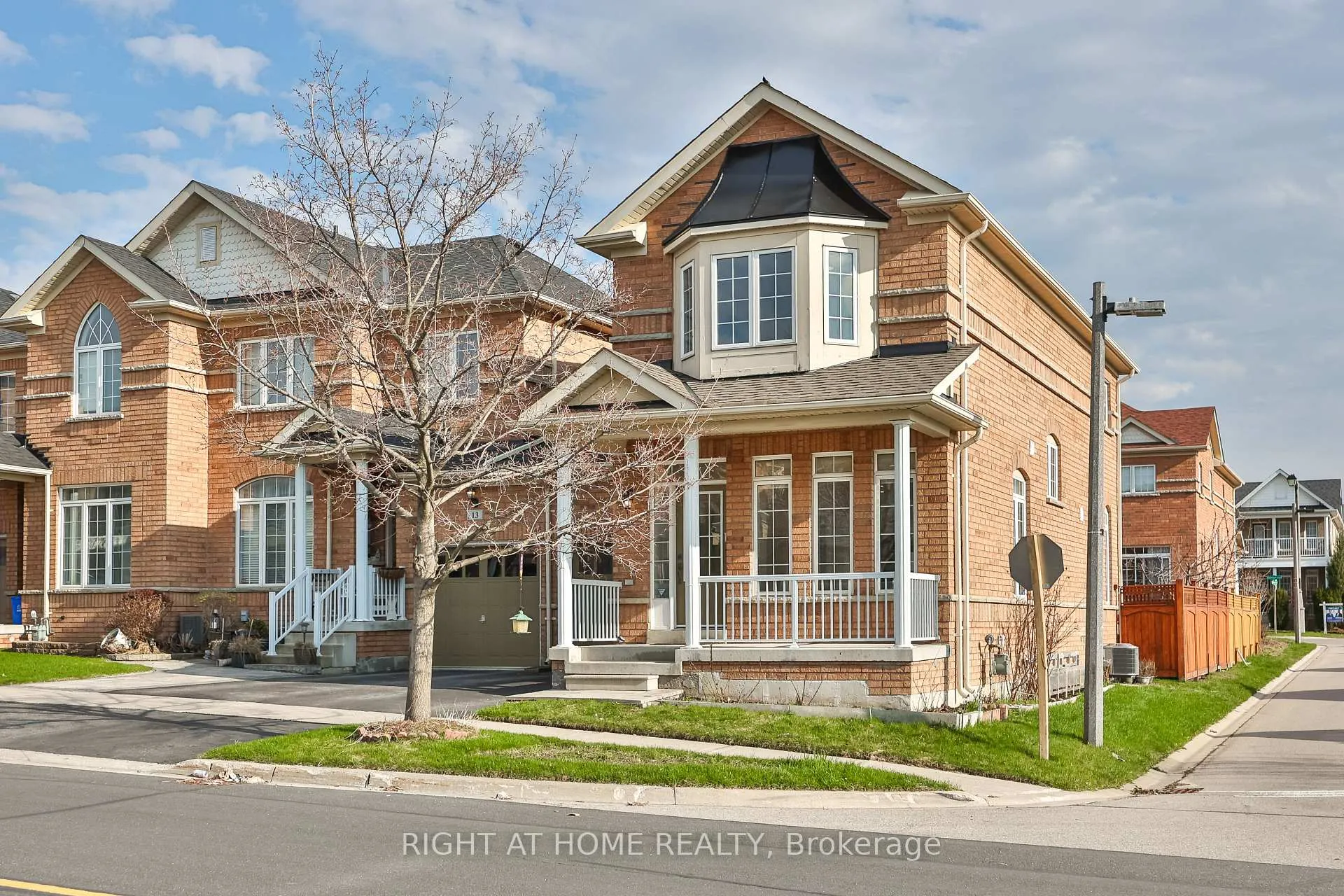 Photo 1 of 11 Rizal Avenue, Markham, Box Grove — HOMEH