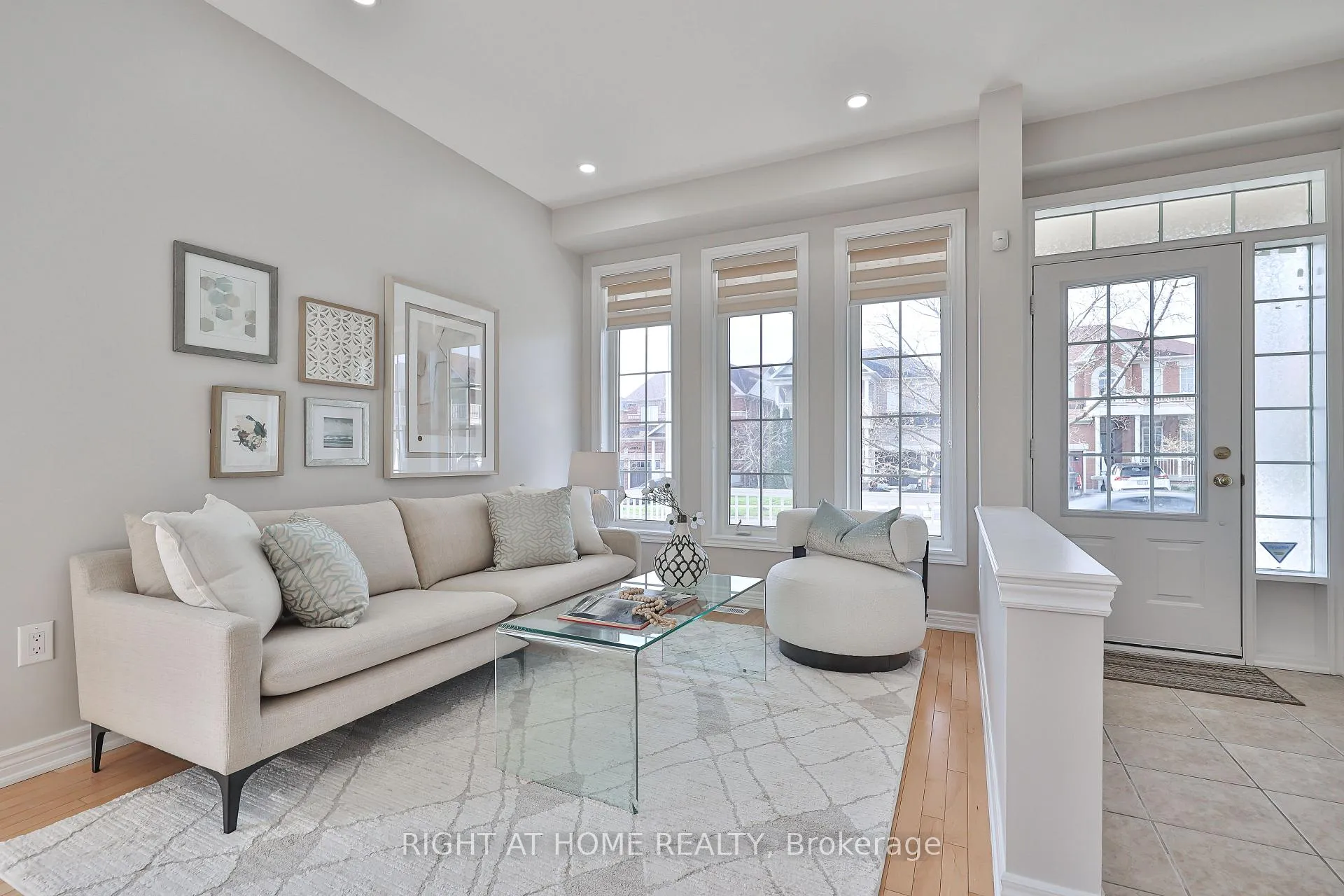 Photo 5 of 11 Rizal Avenue, Markham, Box Grove — HOMEH