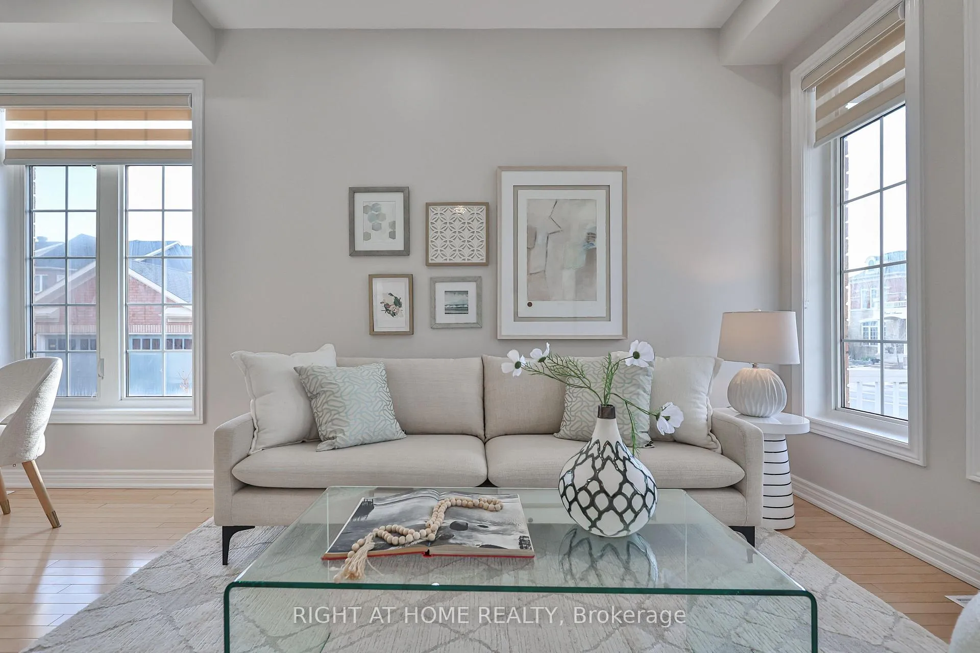 Photo 7 of 11 Rizal Avenue, Markham, Box Grove — HOMEH