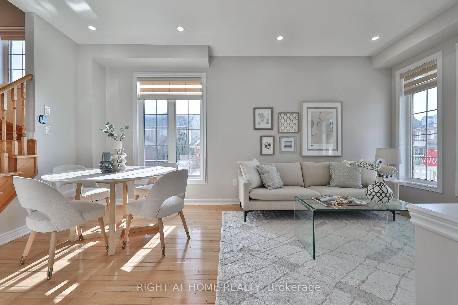 Photo 8 of 11 Rizal Avenue, Markham, Box Grove — HOMEH