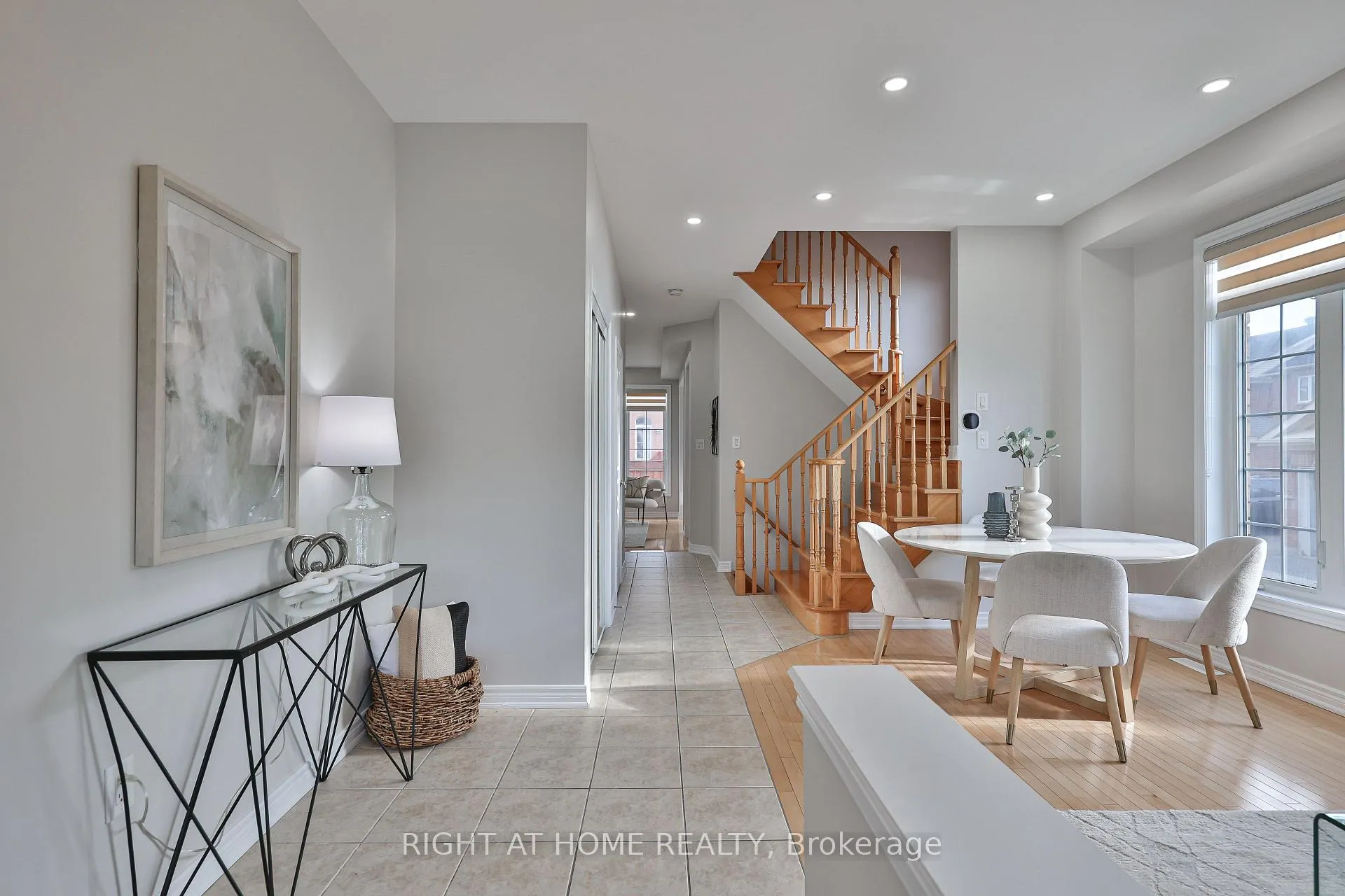 Photo 10 of 11 Rizal Avenue, Markham, Box Grove — HOMEH