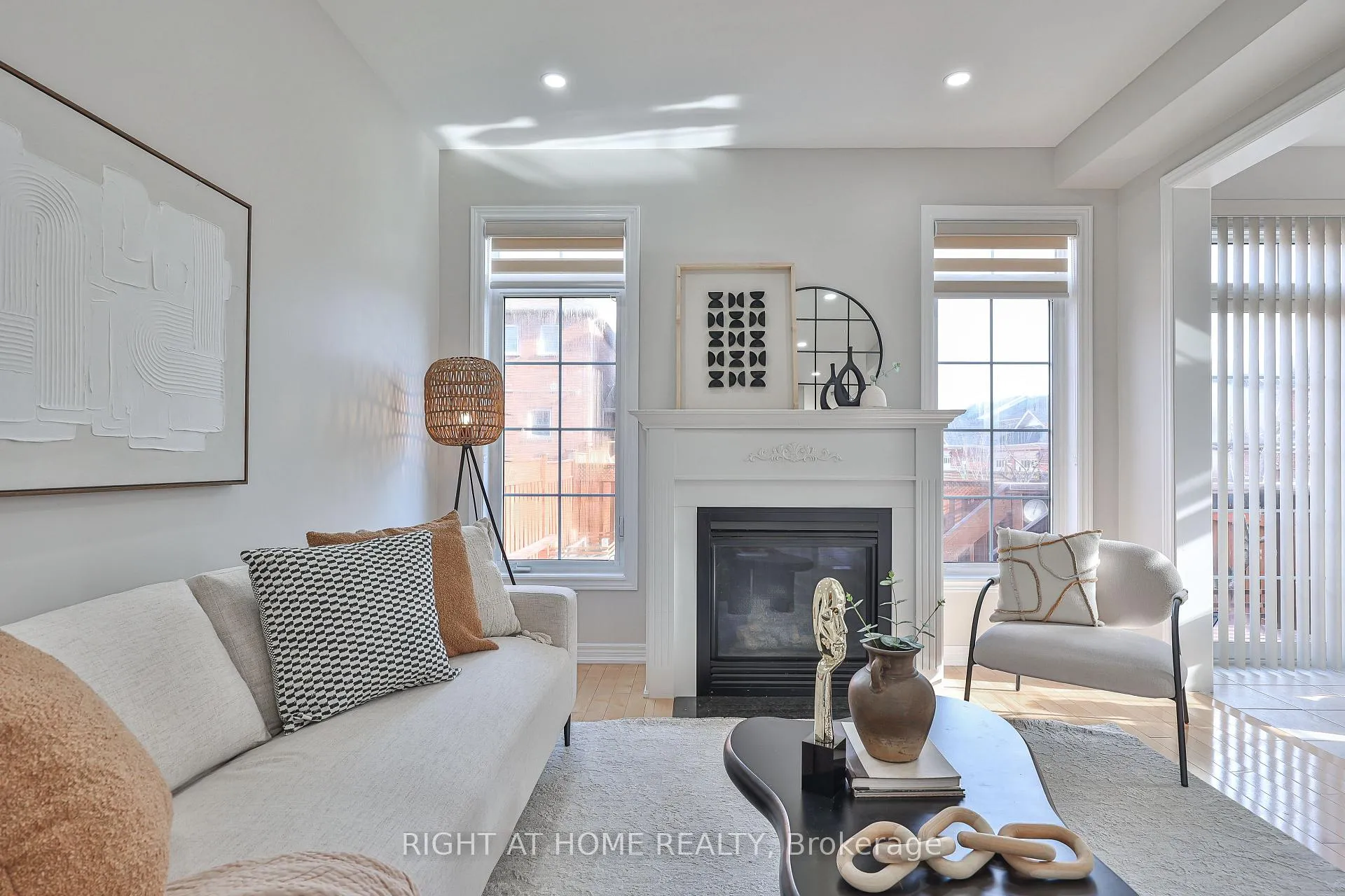 Photo 15 of 11 Rizal Avenue, Markham, Box Grove — HOMEH
