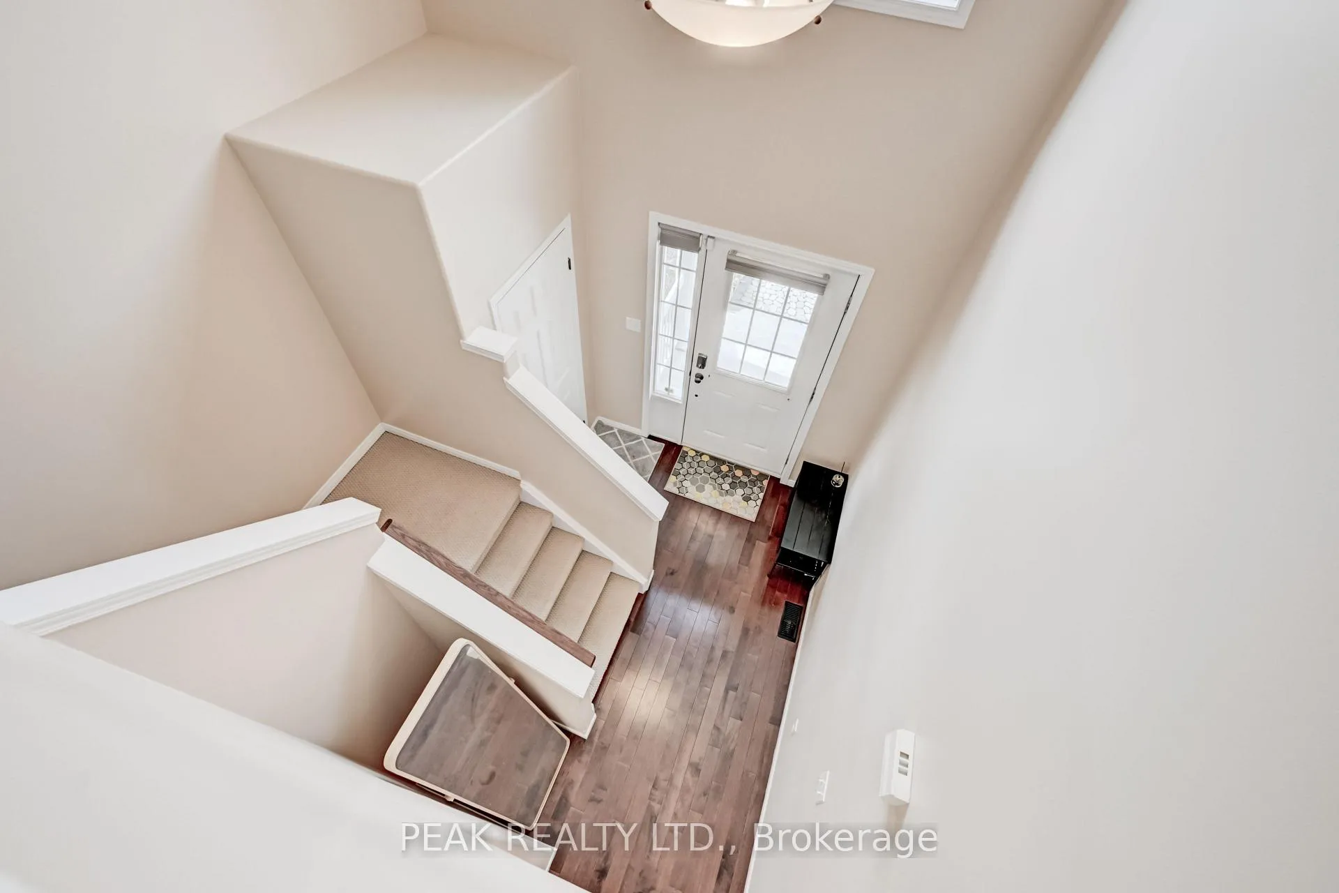 Photo 15 of 547 Wild Iris Avenue, Waterloo, Columbia Forest — HOMEH
