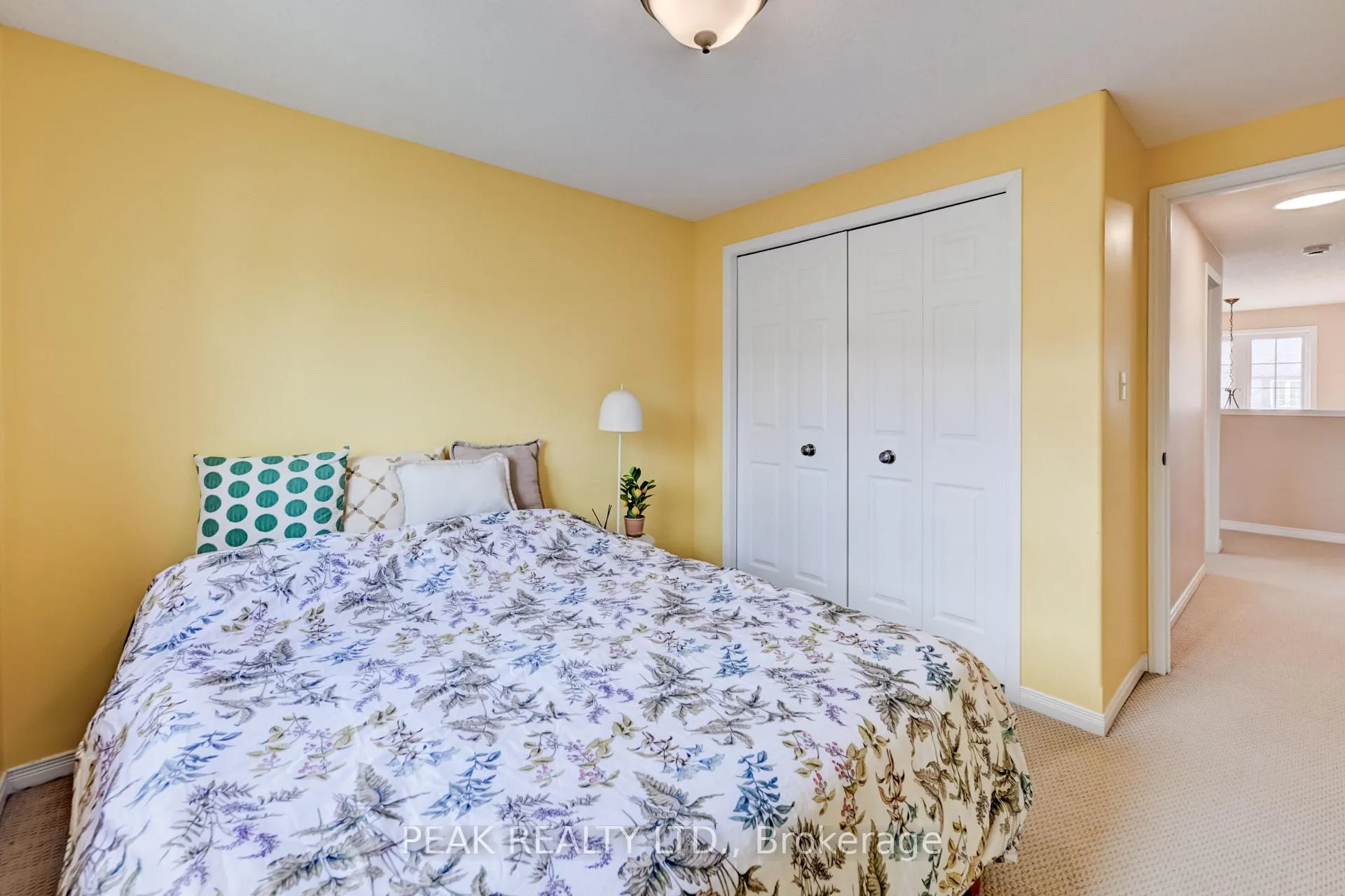 Photo 20 of 547 Wild Iris Avenue, Waterloo, Columbia Forest — HOMEH