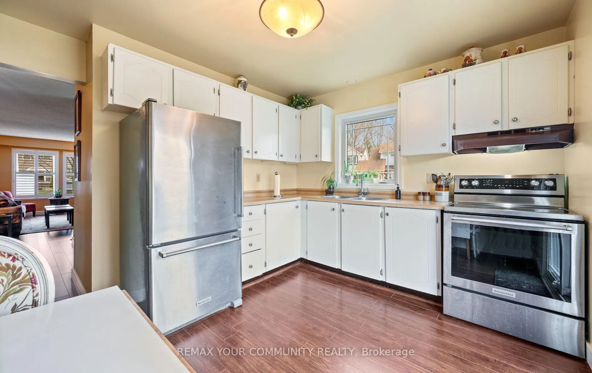 Photo 5 of 4 Sandusky Crescent, Aurora, Aurora Highlands — HOMEH