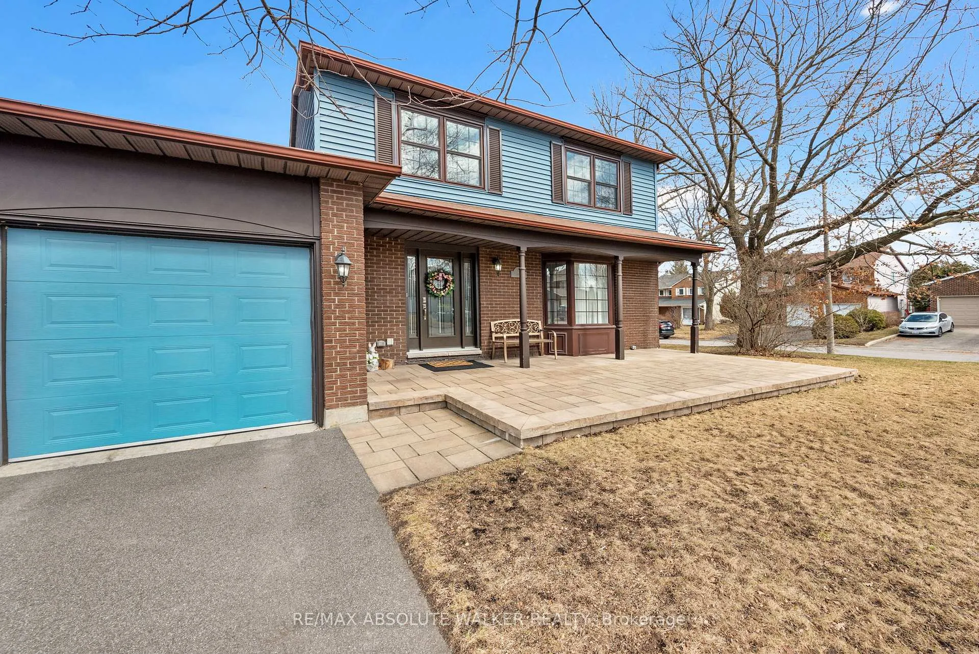Photo 2 of 21 Pattermead Crescent, Ottawa, Hunt Club/Western Community — HOMEH
