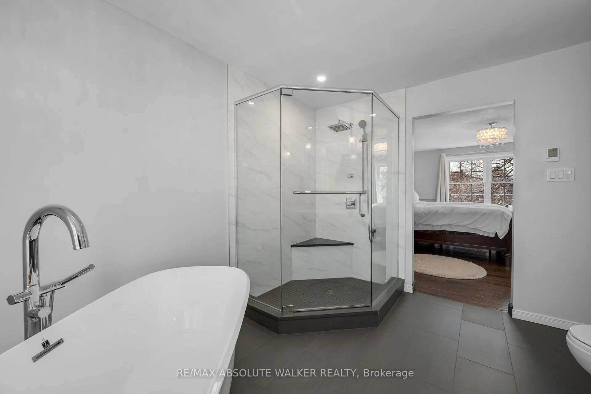 Photo 23 of 21 Pattermead Crescent, Ottawa, Hunt Club/Western Community — HOMEH