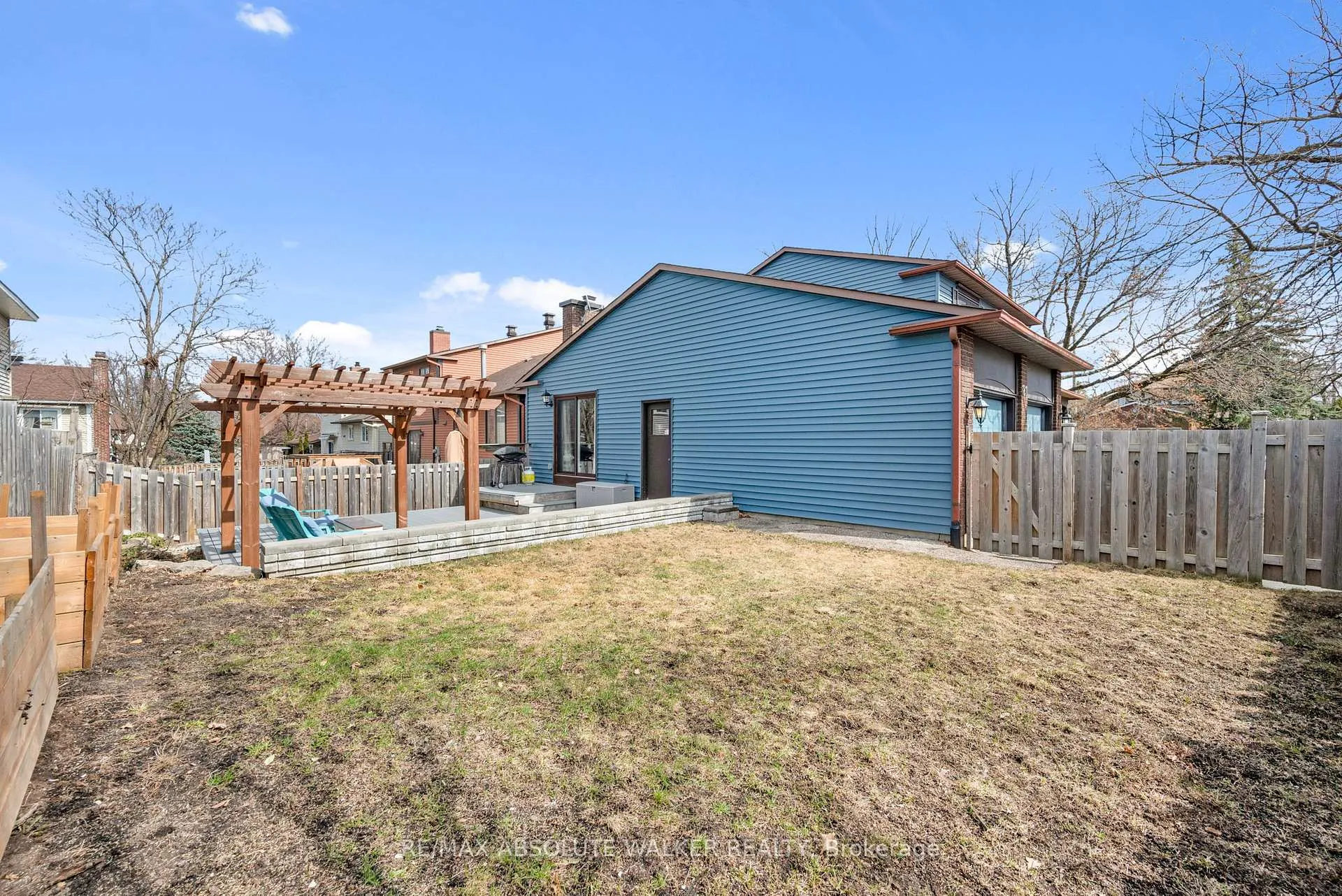 Photo 34 of 21 Pattermead Crescent, Ottawa, Hunt Club/Western Community — HOMEH