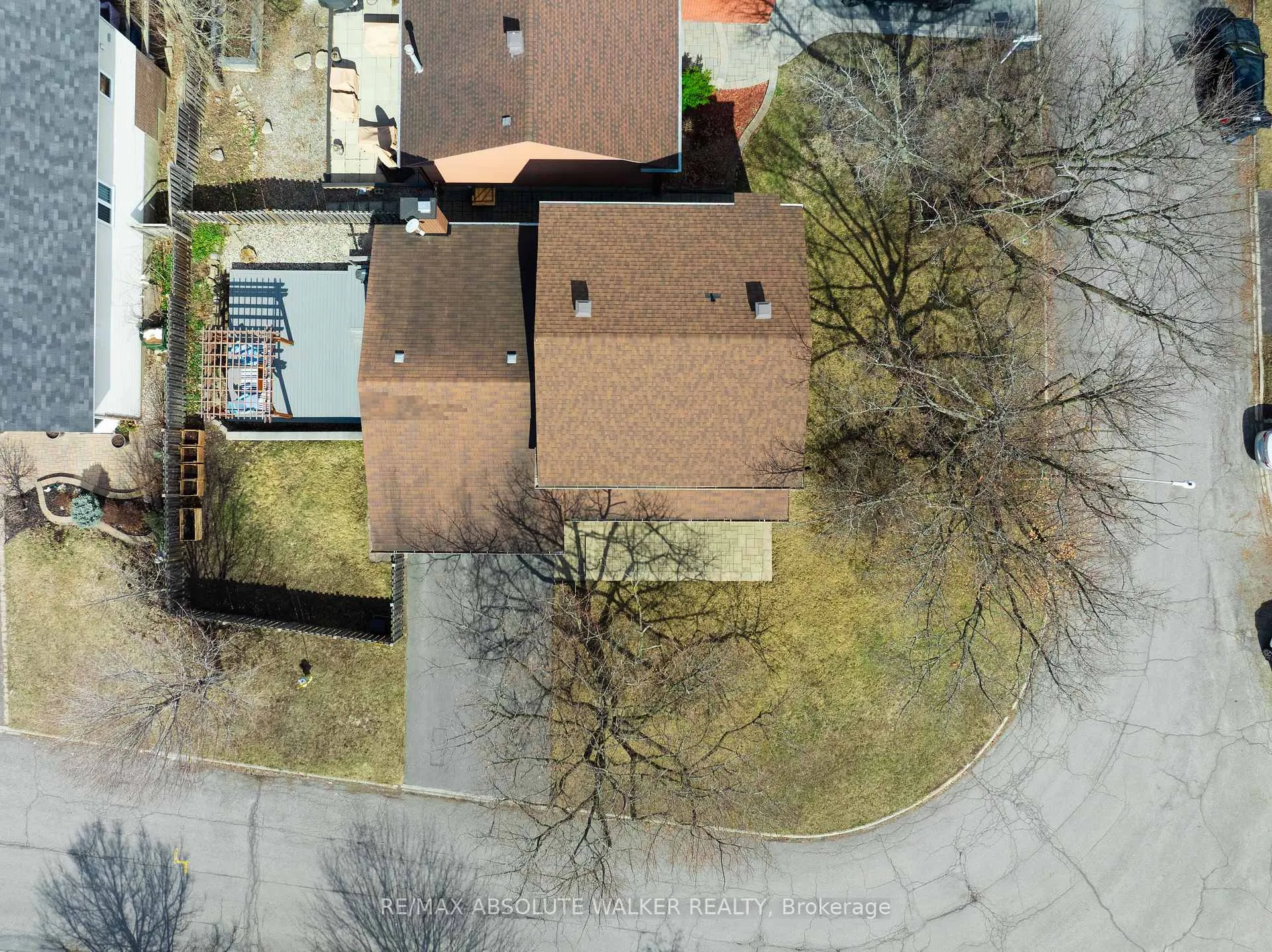 Photo 35 of 21 Pattermead Crescent, Ottawa, Hunt Club/Western Community — HOMEH