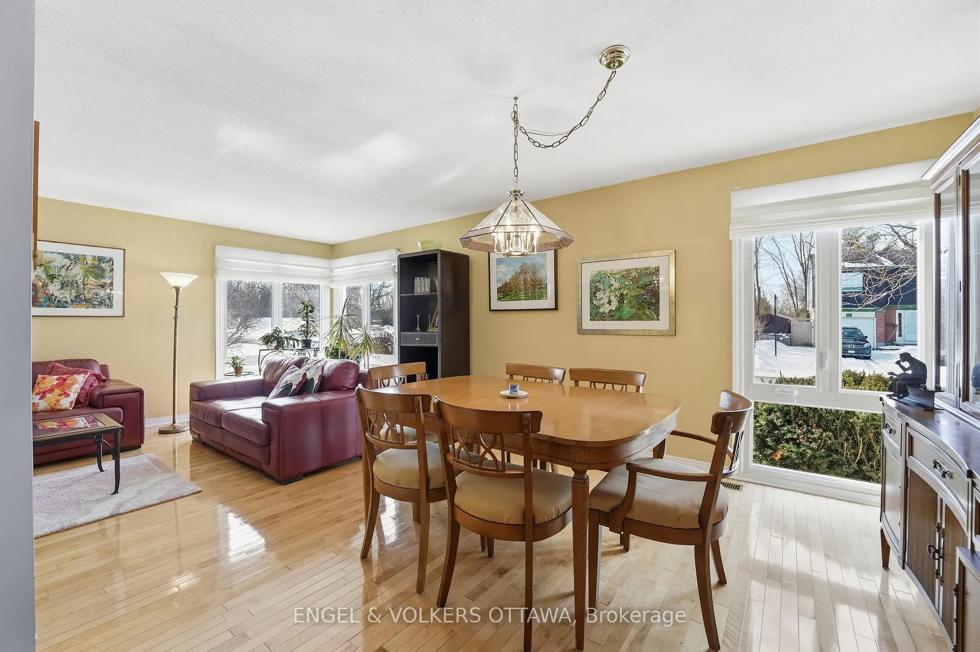 Photo 14 of 113 Benlea Drive, Ottawa, Tanglewood — HOMEH