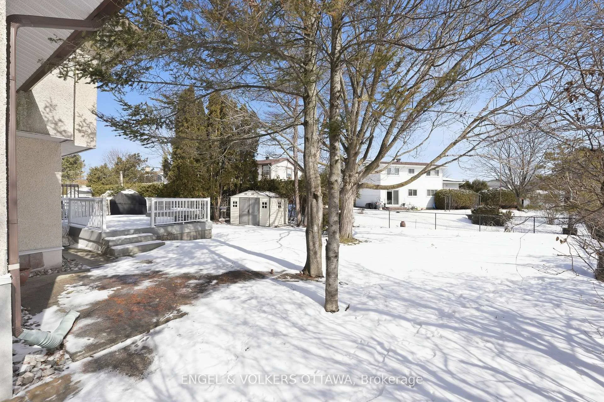 Photo 43 of 113 Benlea Drive, Ottawa, Tanglewood — HOMEH