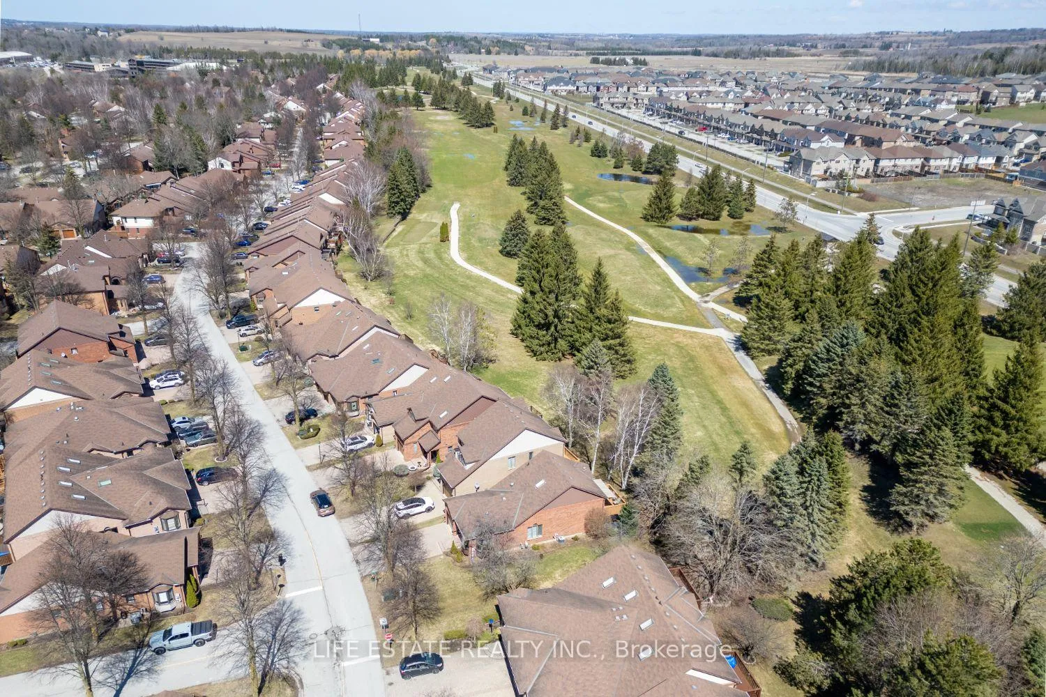Photo 7 of Unit 1, 178 Green Briar Road, New Tecumseth, Rural New Tecumseth — HOMEH