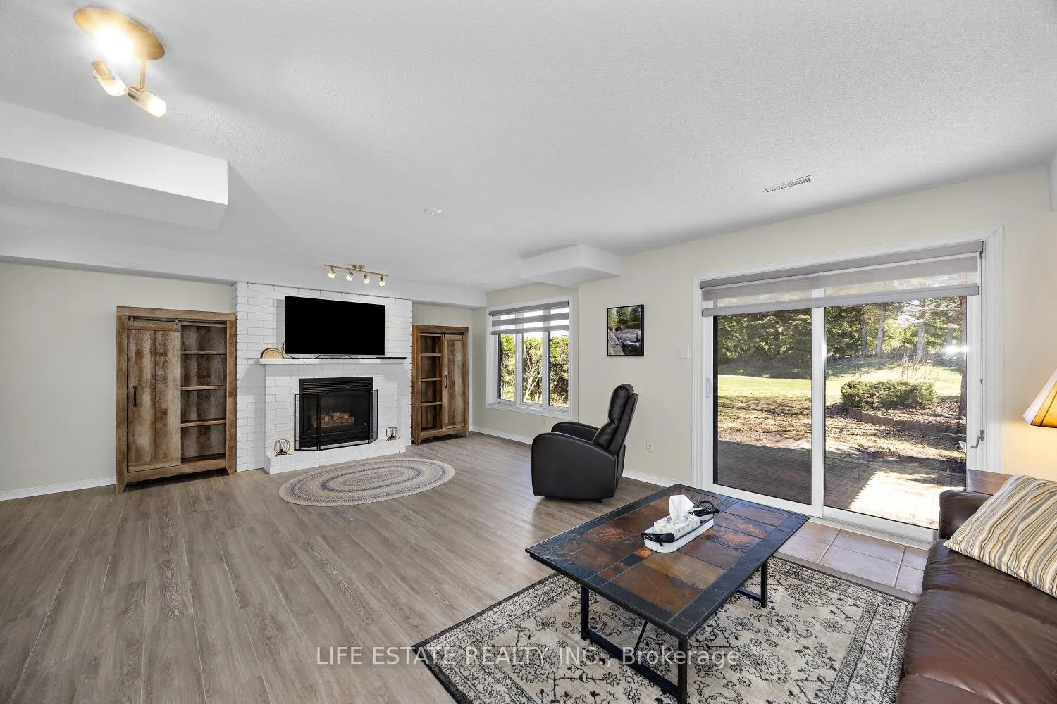 Photo 15 of Unit 1, 178 Green Briar Road, New Tecumseth, Rural New Tecumseth — HOMEH