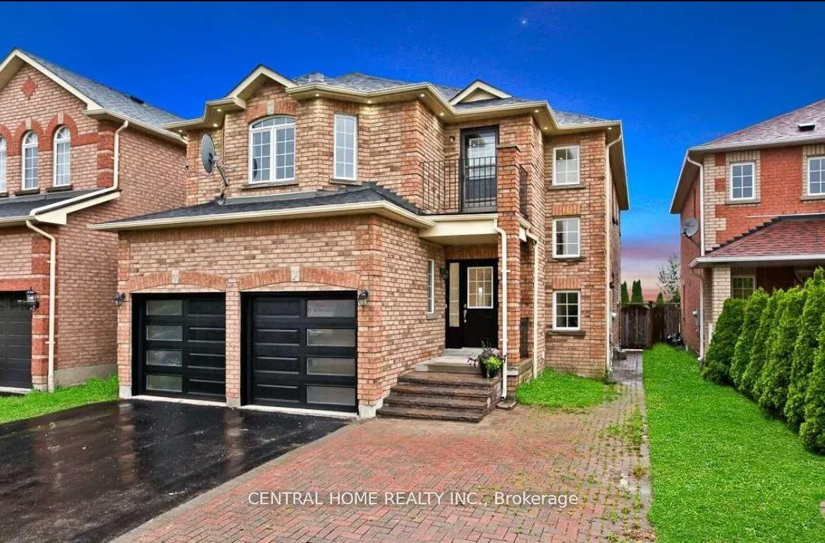 Front of Unit Bsmt, 46 Clifton Court