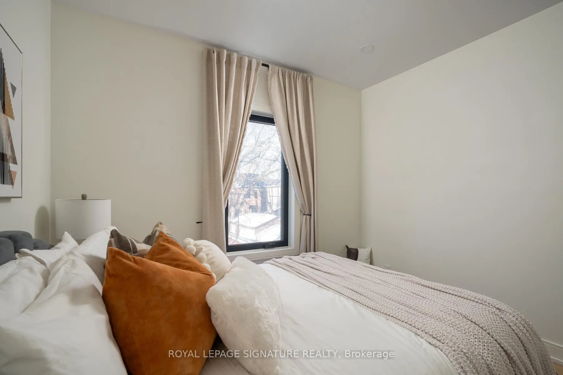 Photo 12 of 26 Pape Avenue, Toronto, South Riverdale — HOMEH
