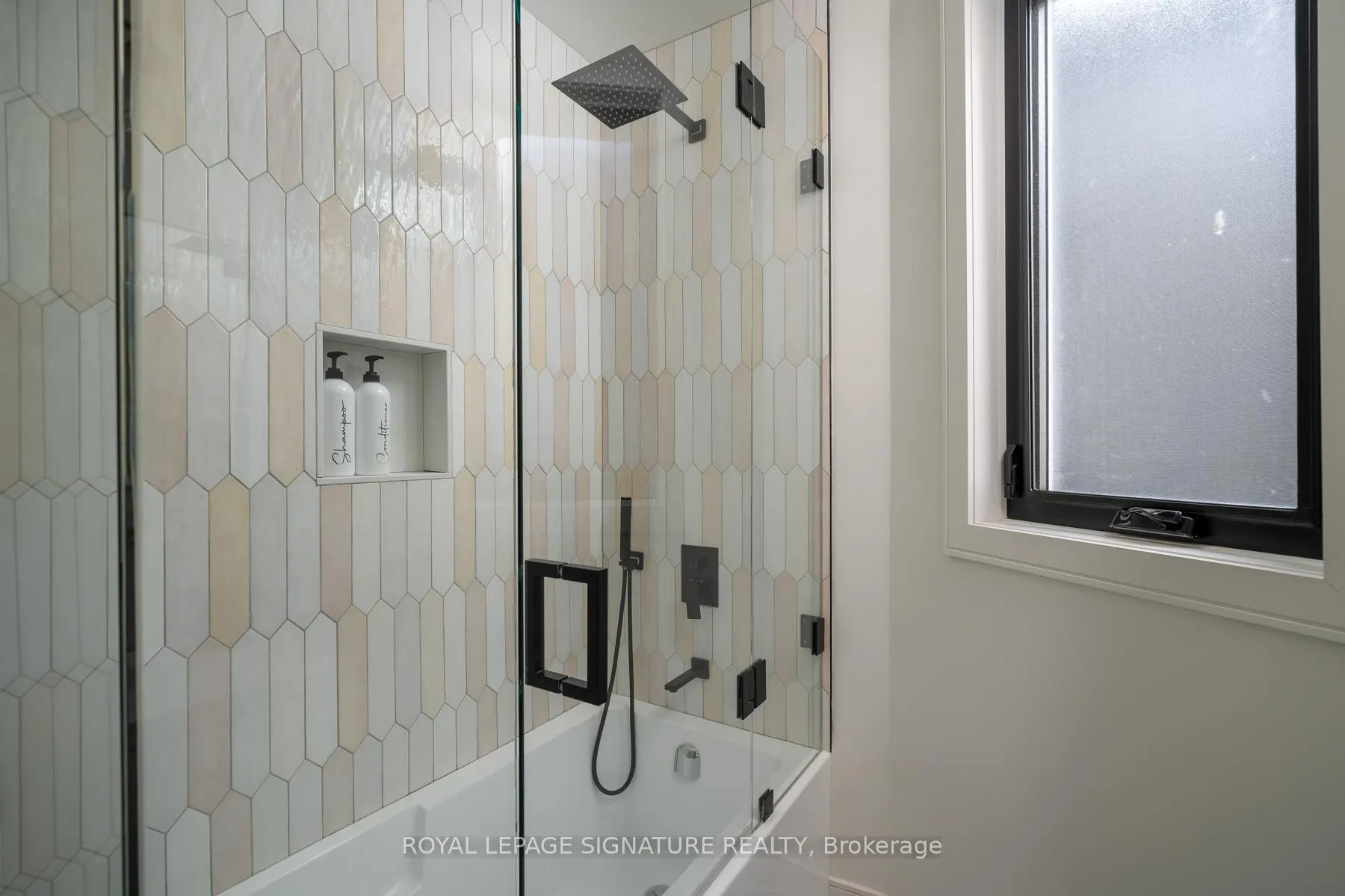 Photo 14 of 26 Pape Avenue, Toronto, South Riverdale — HOMEH
