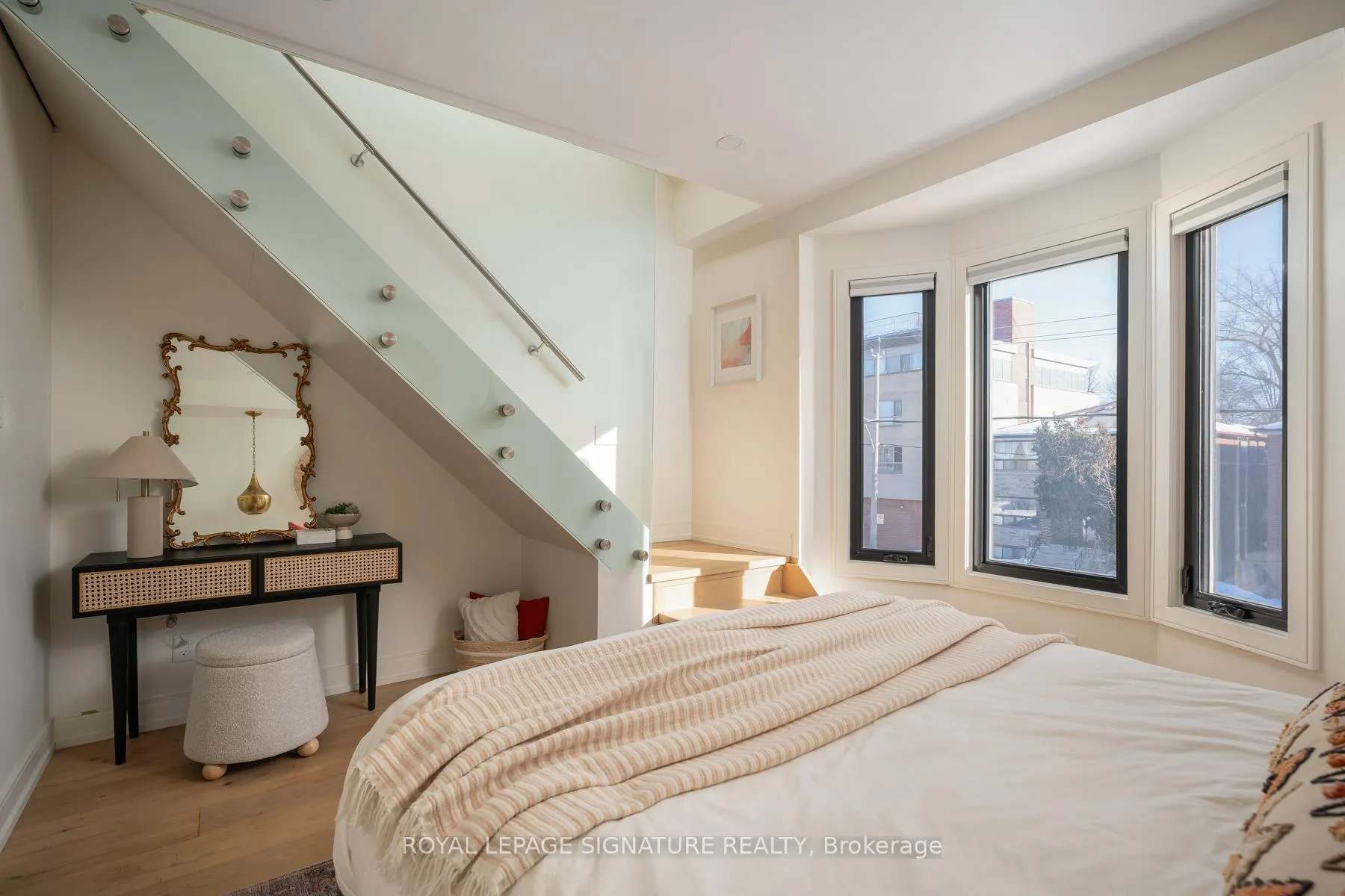 Photo 18 of 26 Pape Avenue, Toronto, South Riverdale — HOMEH
