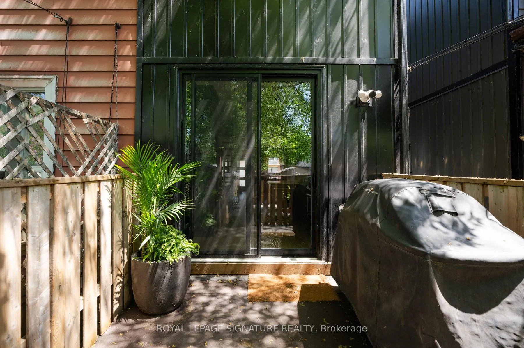 Photo 35 of 26 Pape Avenue, Toronto, South Riverdale — HOMEH