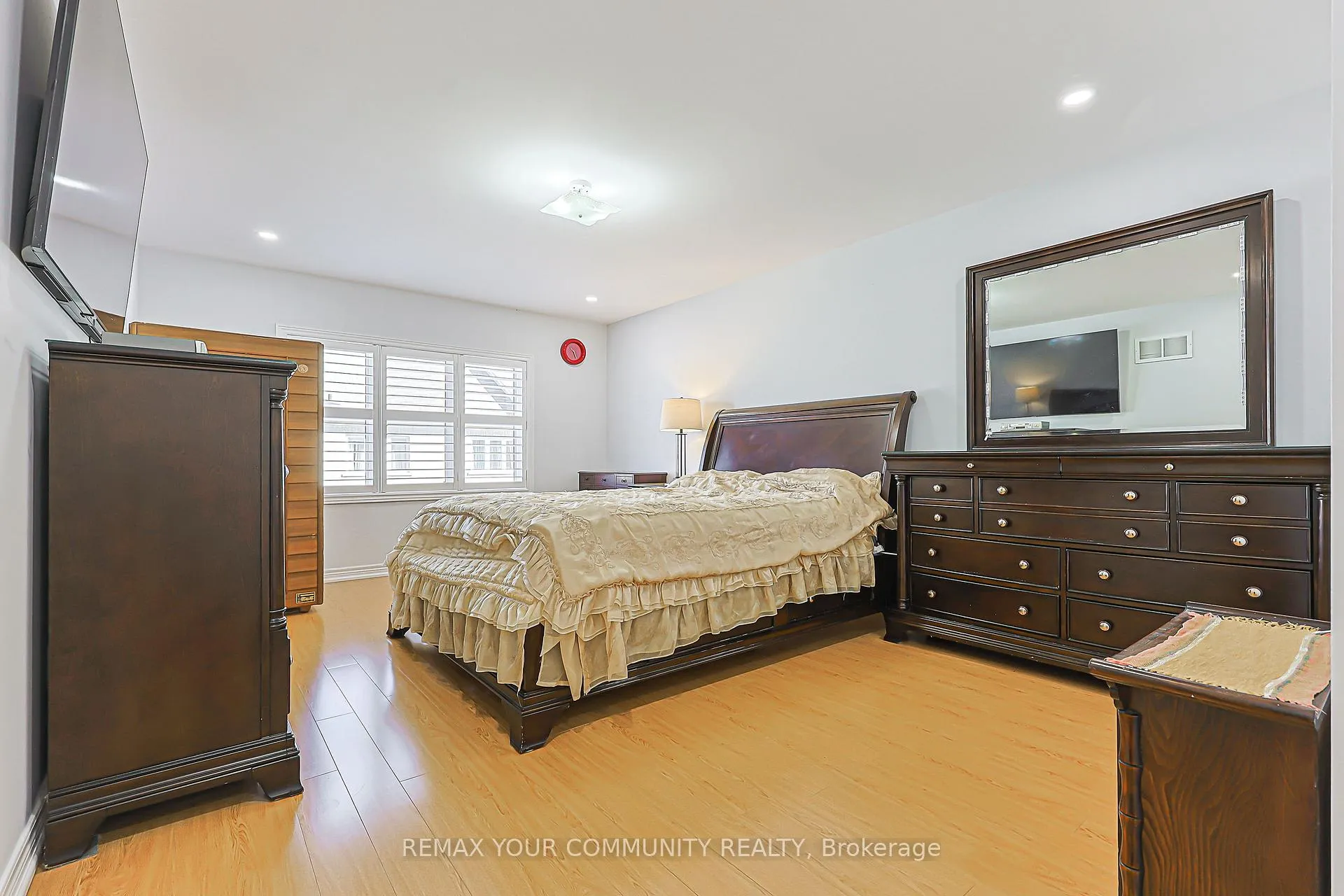 Photo 16 of 10 Hua Du Avenue, Markham, Berczy — HOMEH