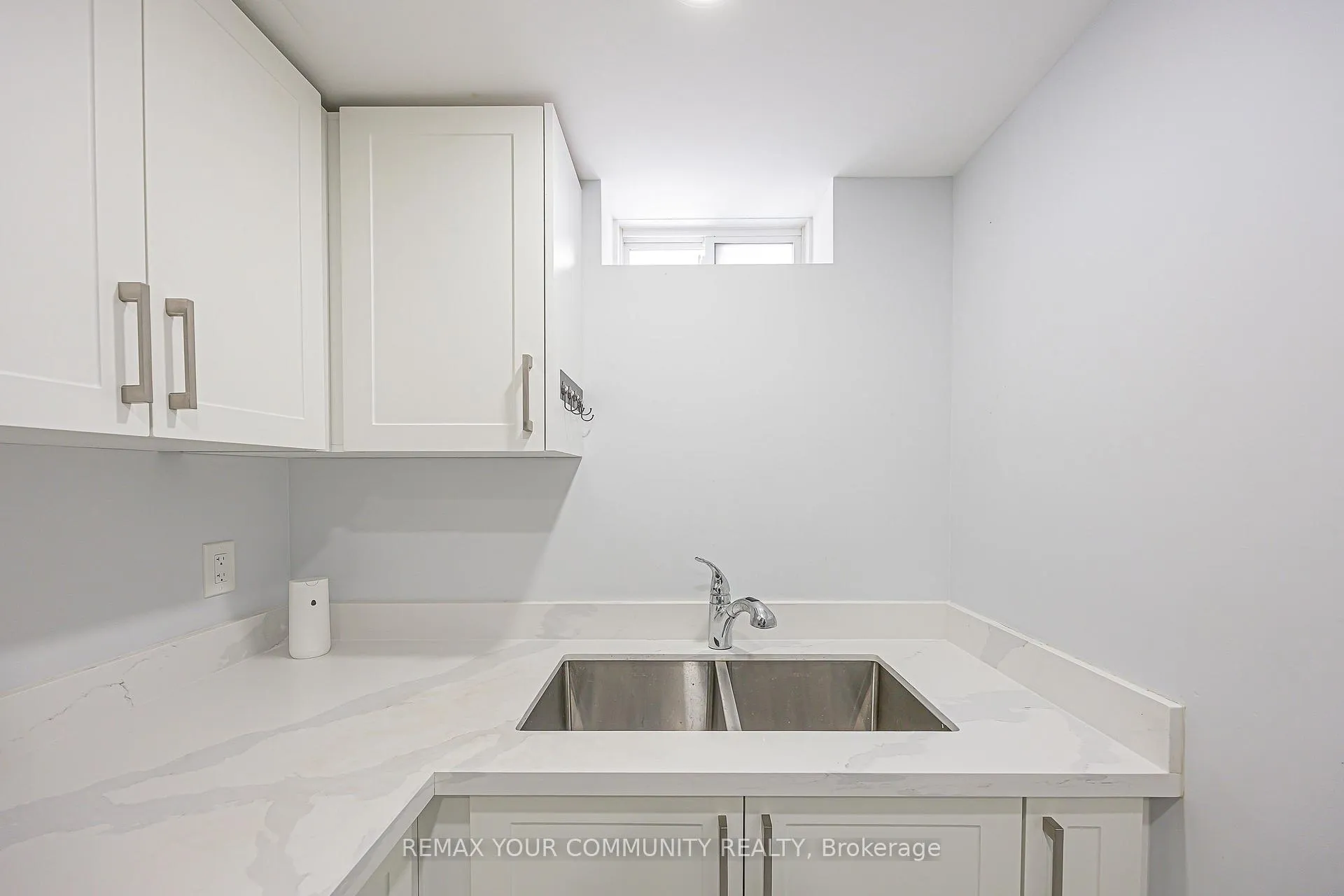 Photo 28 of 10 Hua Du Avenue, Markham, Berczy — HOMEH