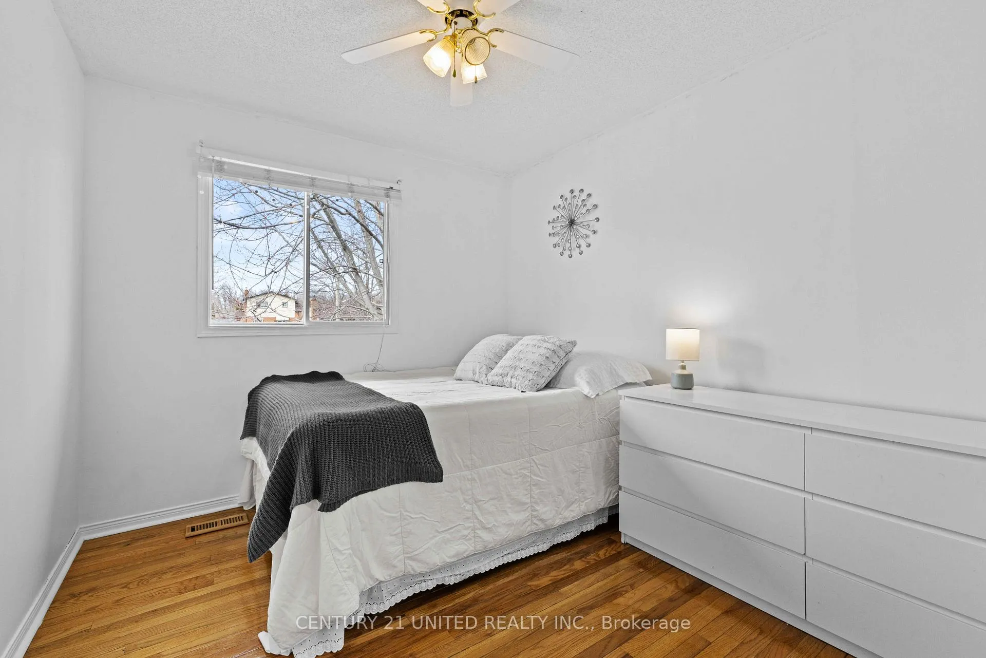 Photo 19 of 2252 Denure Drive, Peterborough, Monaghan Ward 2 — HOMEH