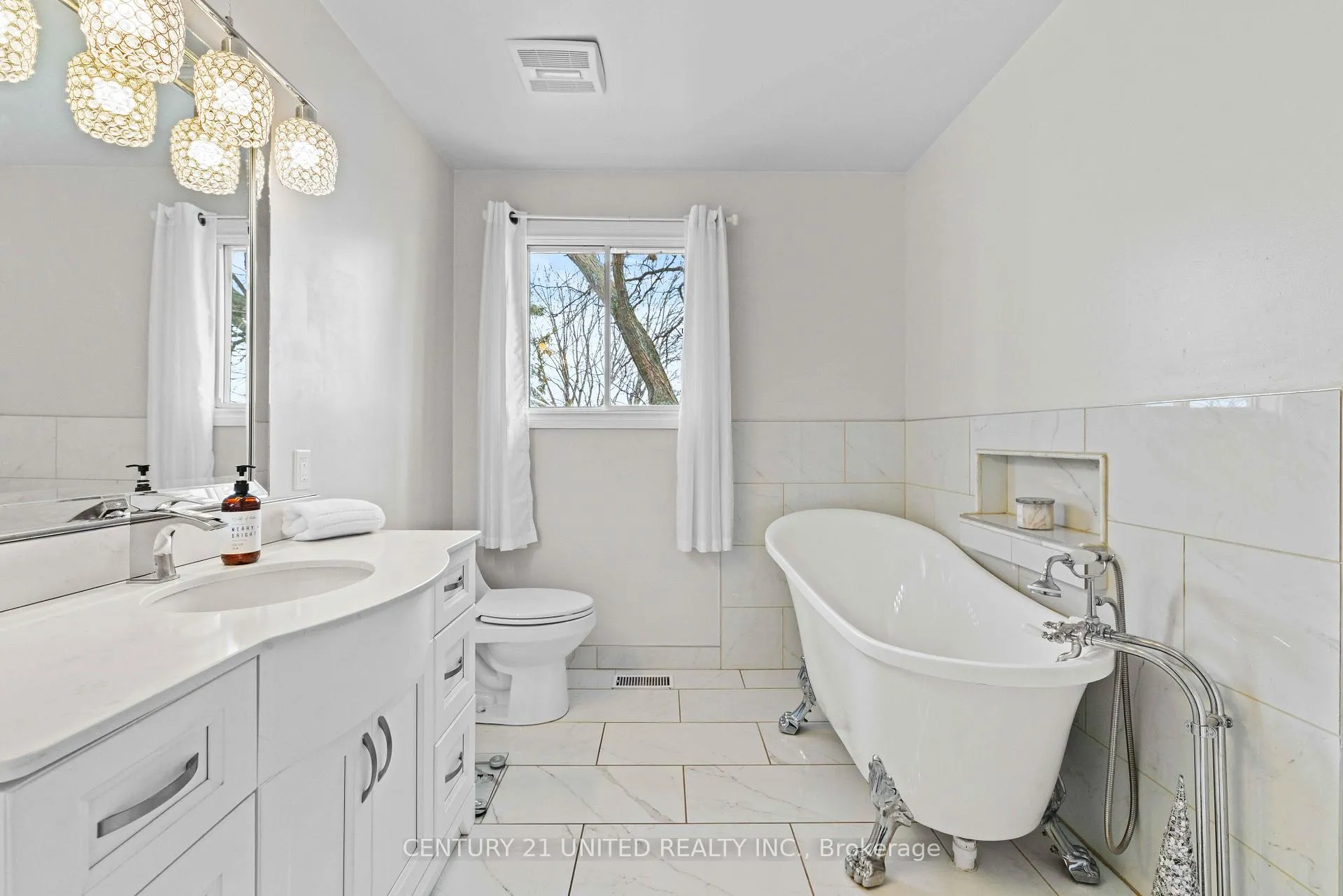 Photo 22 of 2252 Denure Drive, Peterborough, Monaghan Ward 2 — HOMEH