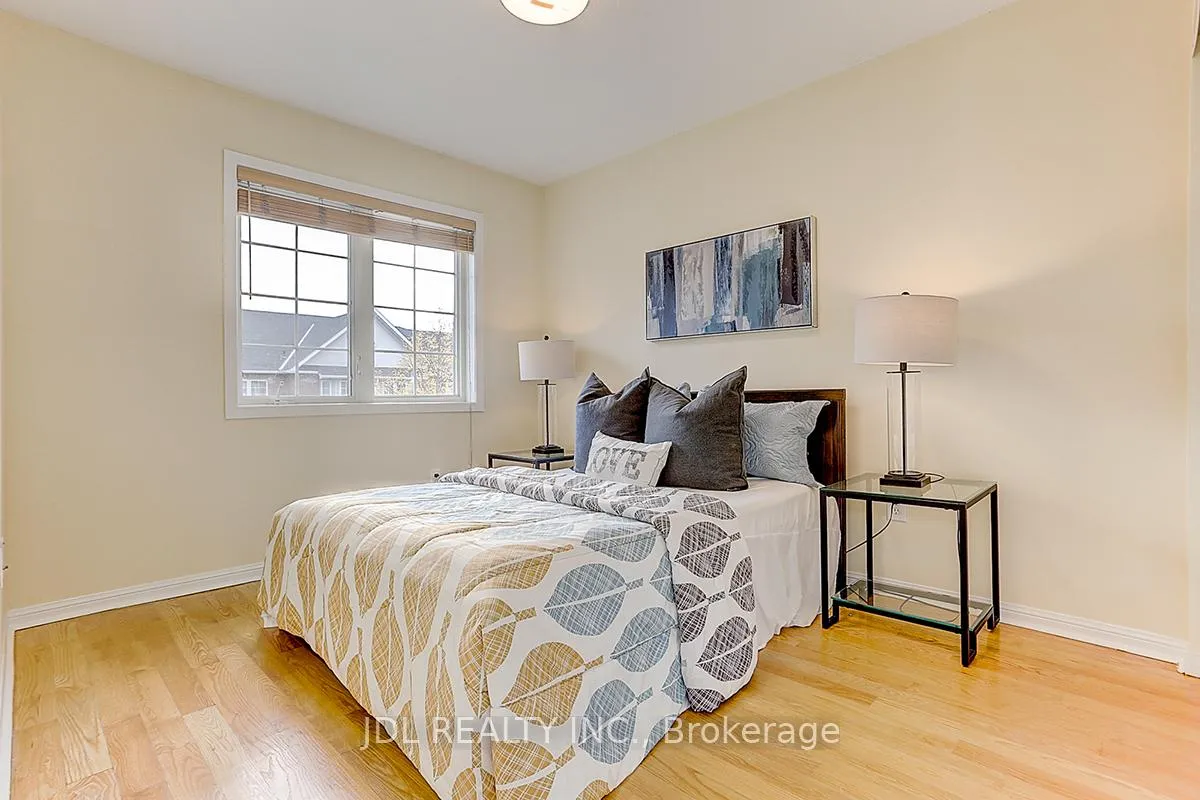 Photo 25 of 14 Zermatt Way, Markham, Unionville — HOMEH