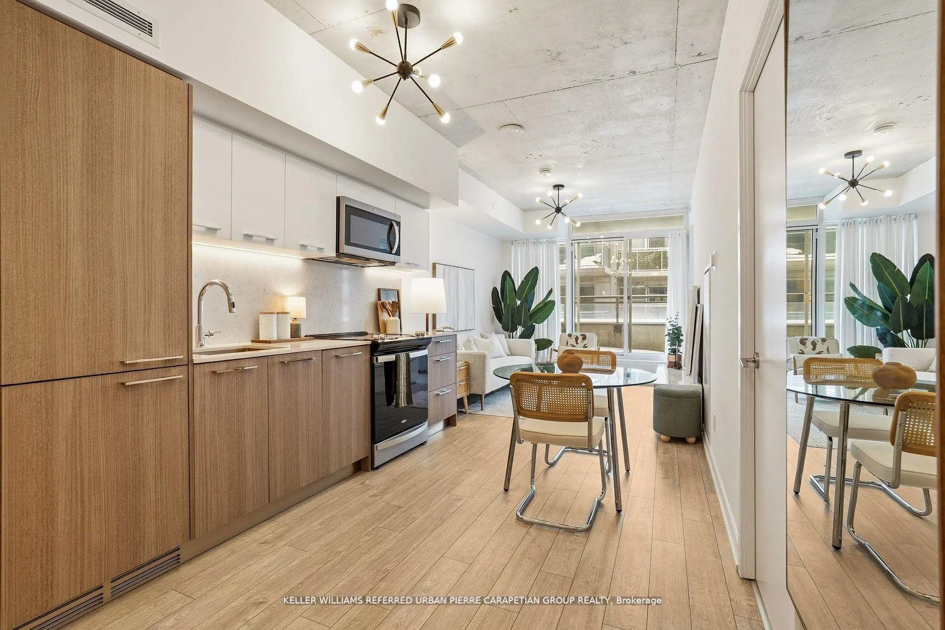 Photo 5 of 45 Baseball Place, Toronto, South Riverdale — HOMEH