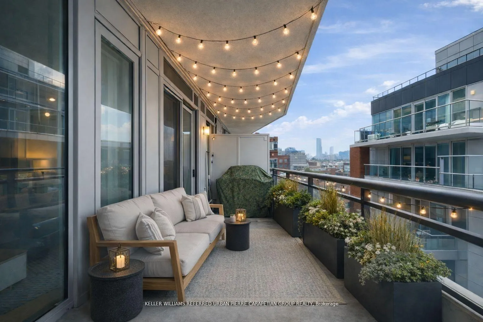 Photo 8 of 45 Baseball Place, Toronto, South Riverdale — HOMEH