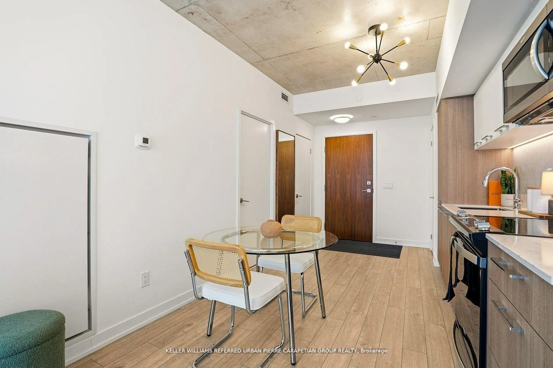 Photo 21 of 45 Baseball Place, Toronto, South Riverdale — HOMEH