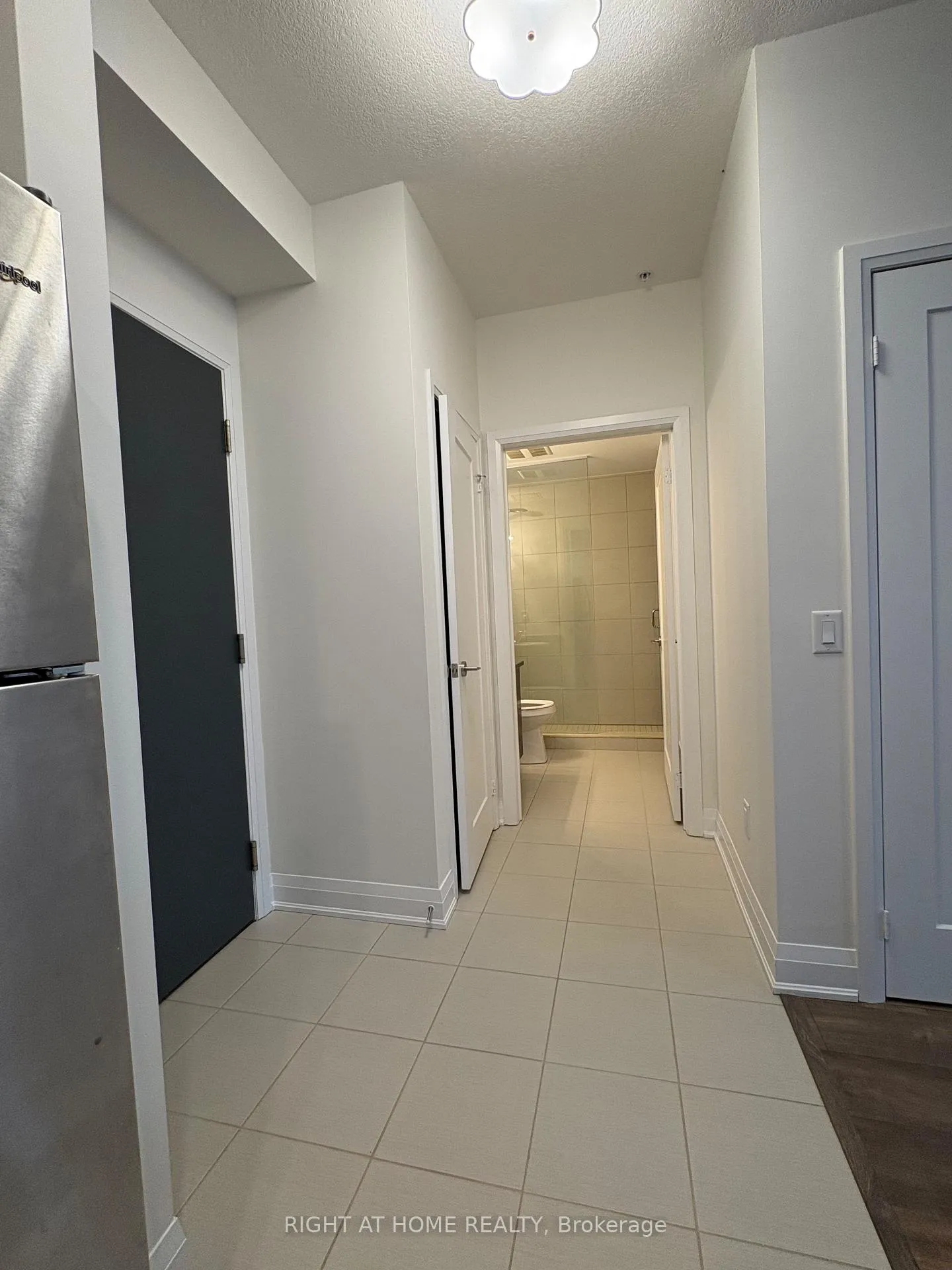 Photo 9 of Unit 513, 16 Concord Place, Grimsby, Grimsby Beach — HOMEH
