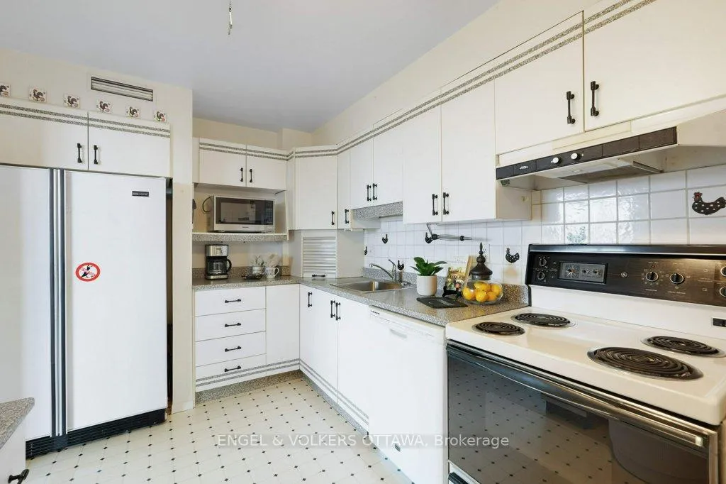 Photo 15 of Unit 803, 370 Dominion Avenue, Ottawa, Westboro West — HOMEH