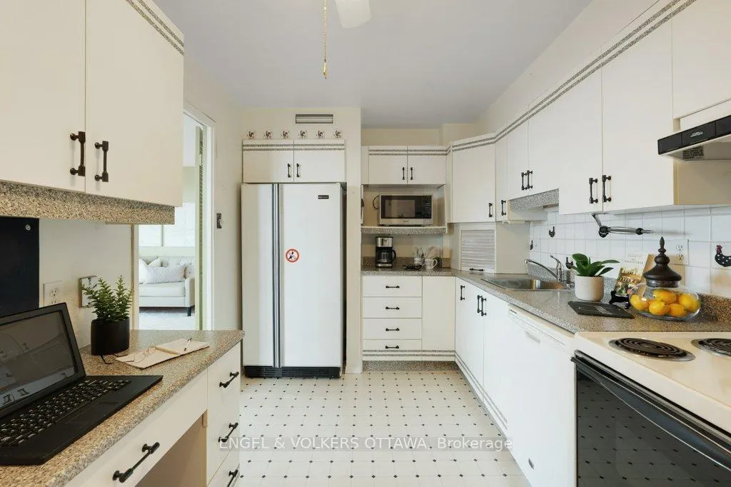 Photo 16 of Unit 803, 370 Dominion Avenue, Ottawa, Westboro West — HOMEH