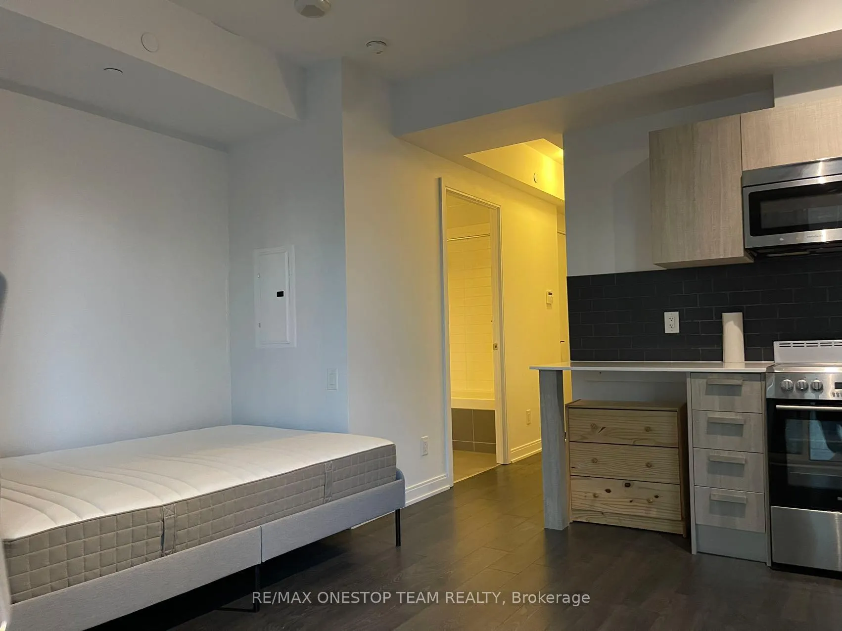Photo 8 of Unit 1106, 42 Charles Street E, Toronto, Church-Yonge Corridor — HOMEH