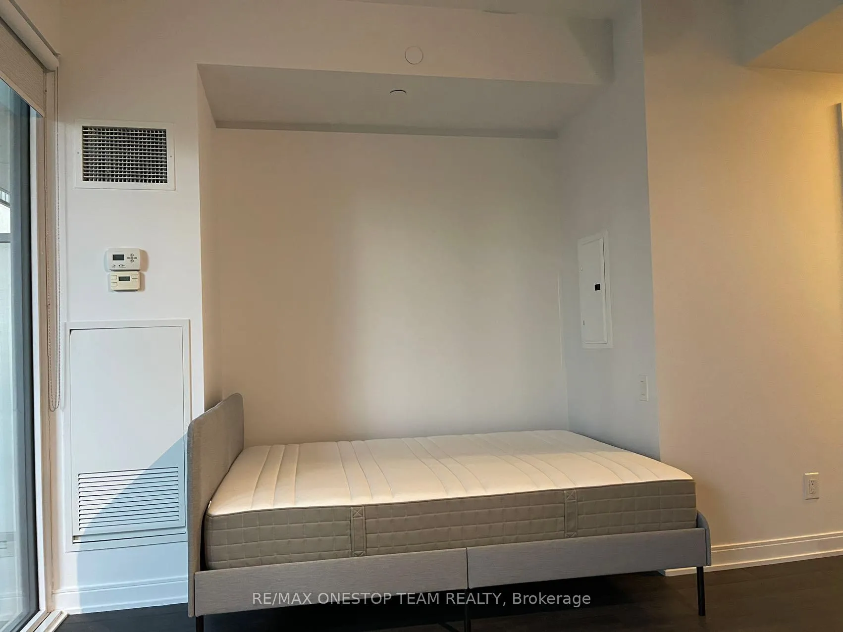 Photo 10 of Unit 1106, 42 Charles Street E, Toronto, Church-Yonge Corridor — HOMEH