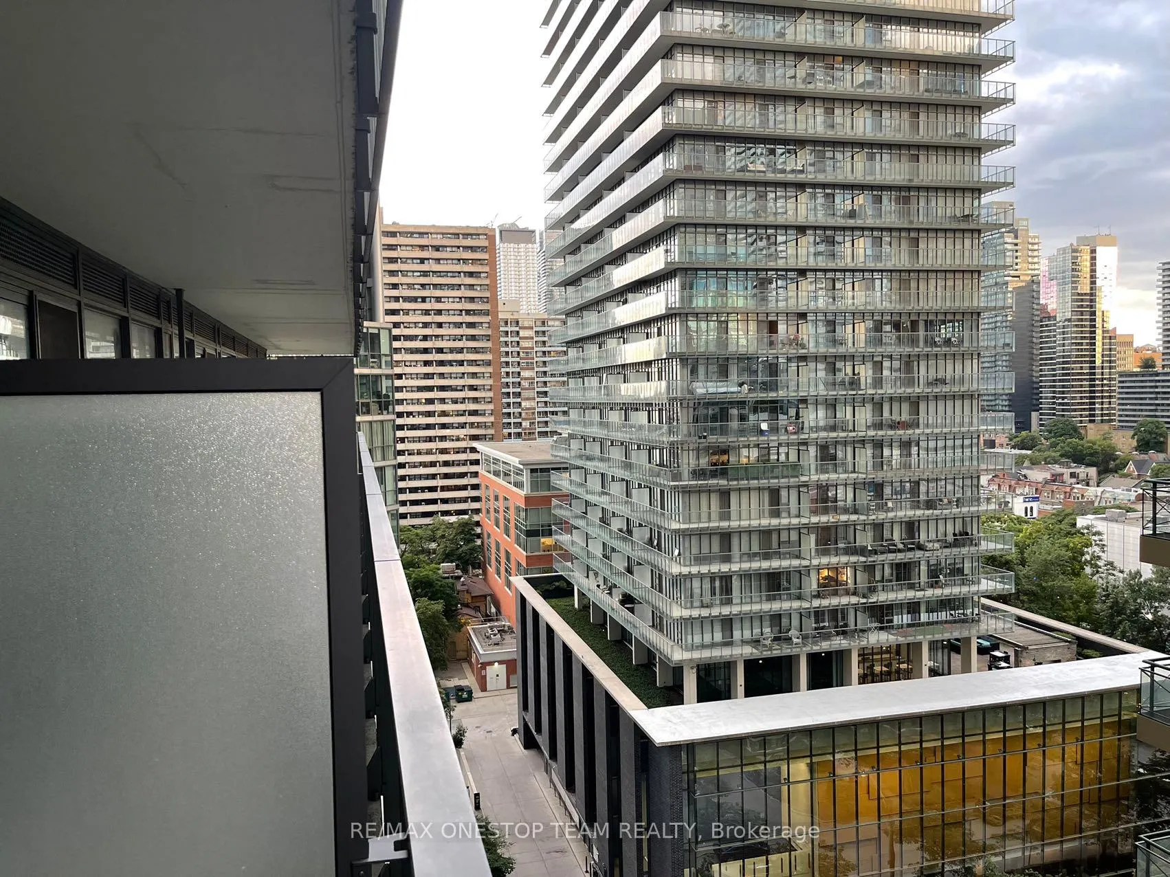 Photo 13 of Unit 1106, 42 Charles Street E, Toronto, Church-Yonge Corridor — HOMEH