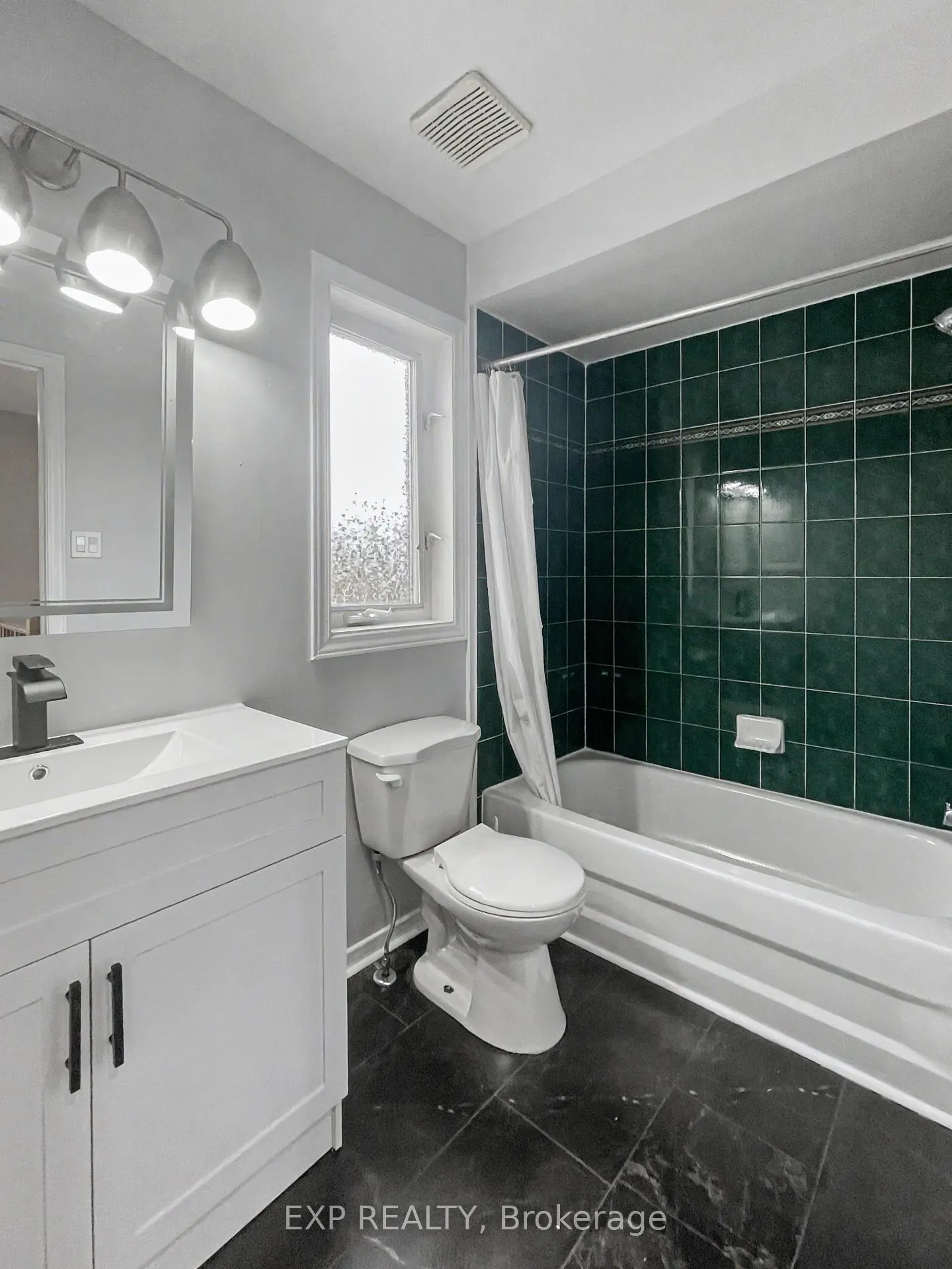 Photo 15 of 4218 Owl Valley Drive, Ottawa, Riverside South/Gloucester Glen — HOMEH